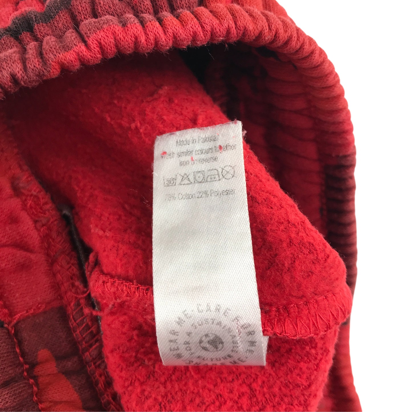 8-9 years red shorts bundle