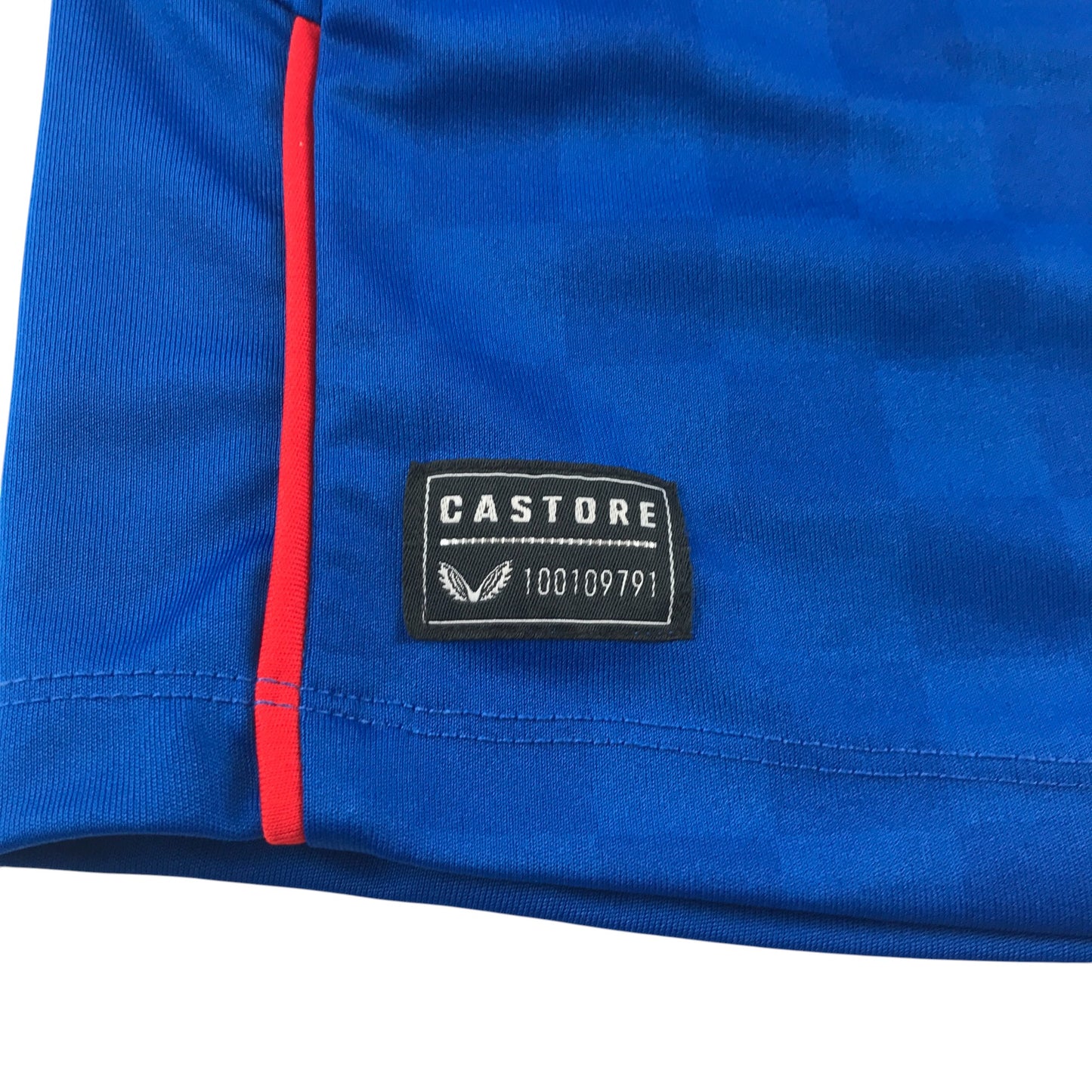 Castore sports top 8-9 years blue Rangers stripe shirt