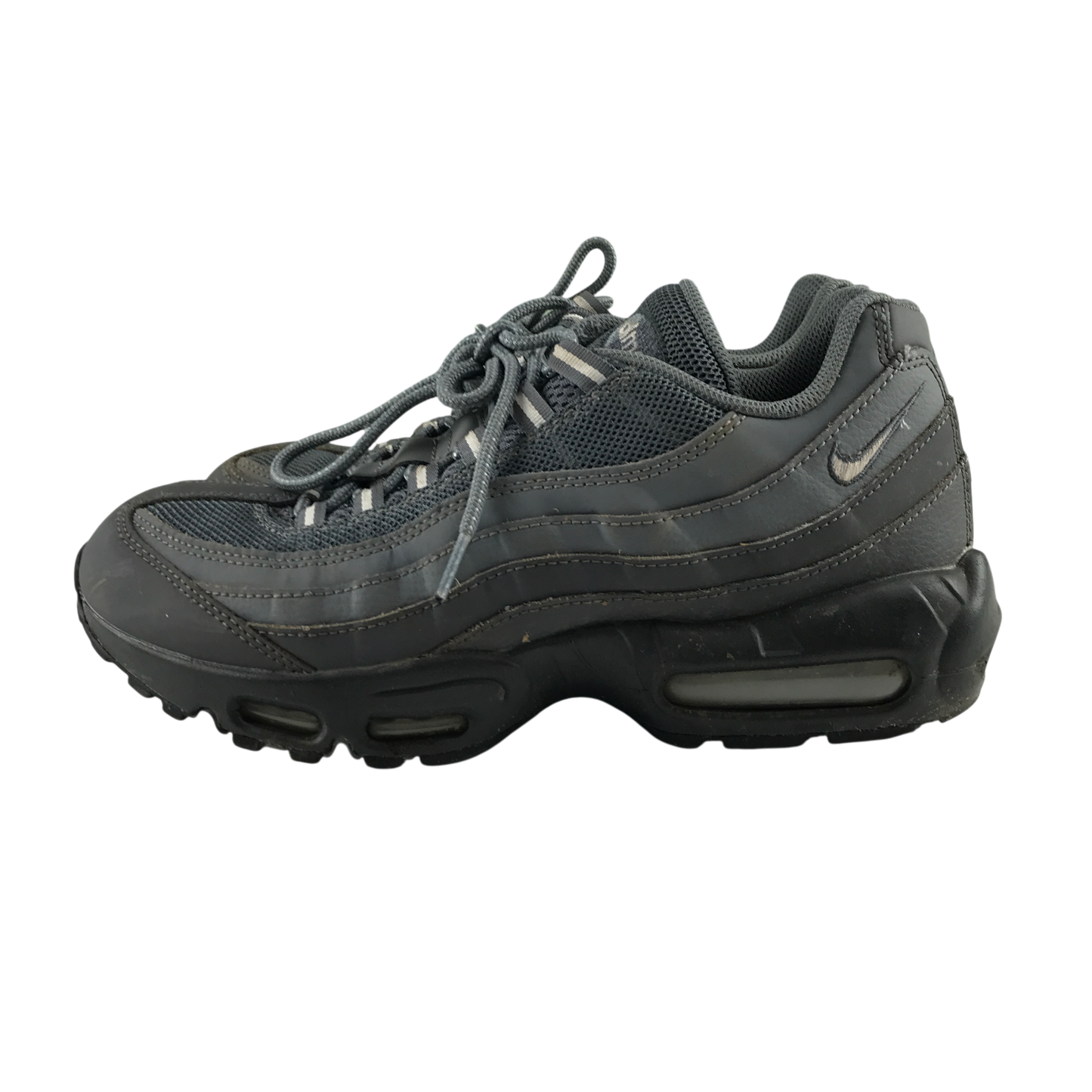 Preloved Nike trainers for kids