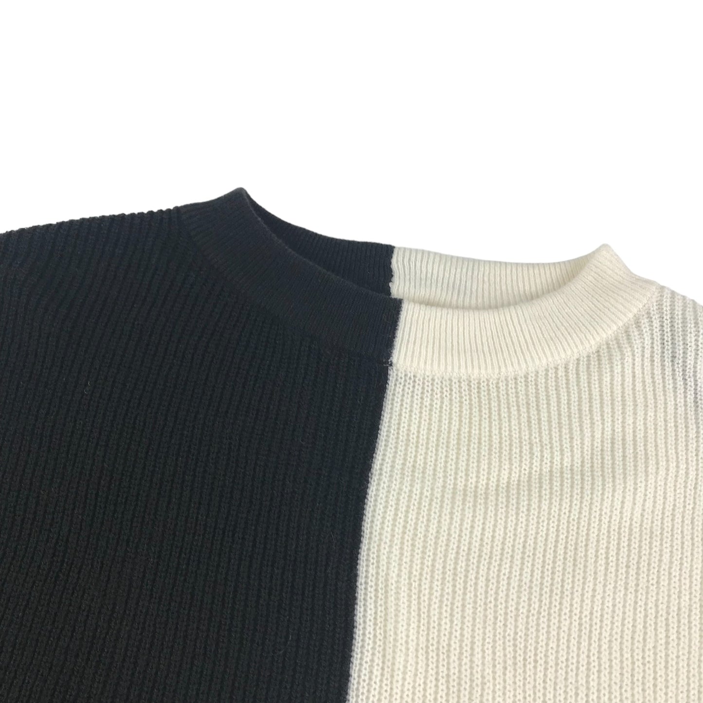 H&M Jumper Age 13 Black and White Slightly Cropped