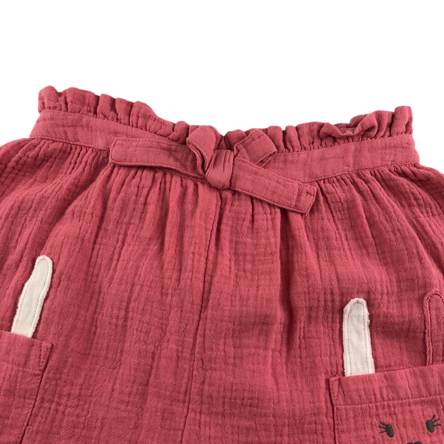 Nutmeg shorts 5-6 year pink animal pocket details and bowtie around waist cotton