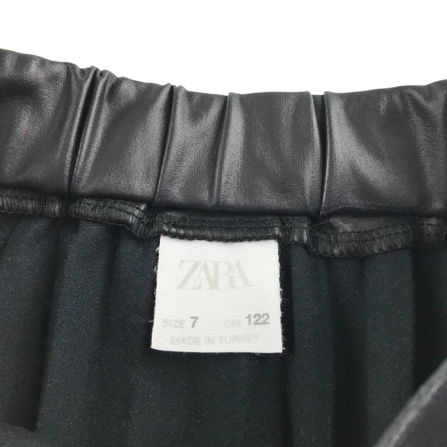 Zara skirt 6-7 year black faux leather pleated with thin waist band