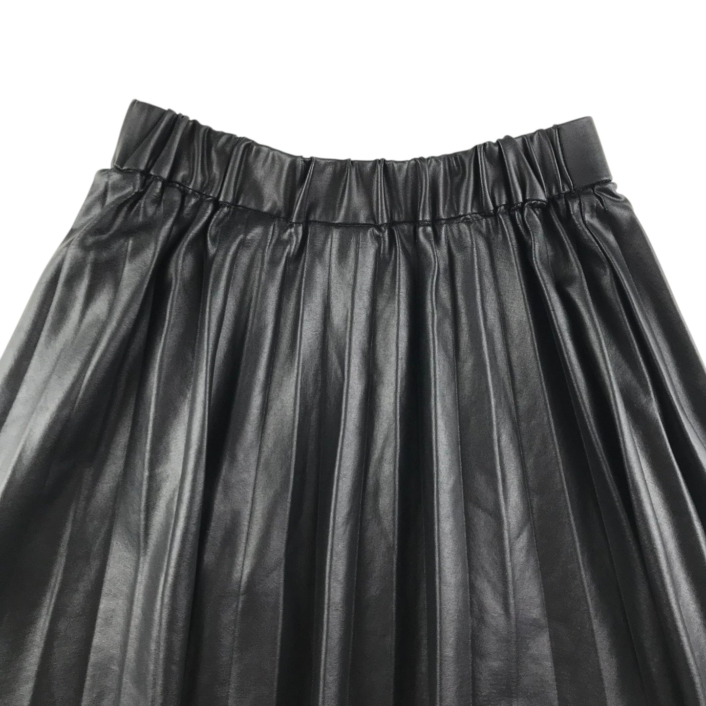 Zara skirt 6-7 year black faux leather pleated with thin waist band