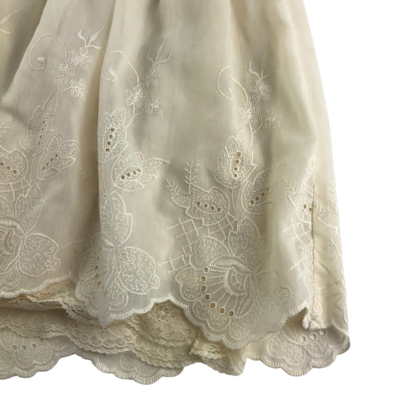 Charlotte Russe skirt women's size XS cream white layered with embroidery