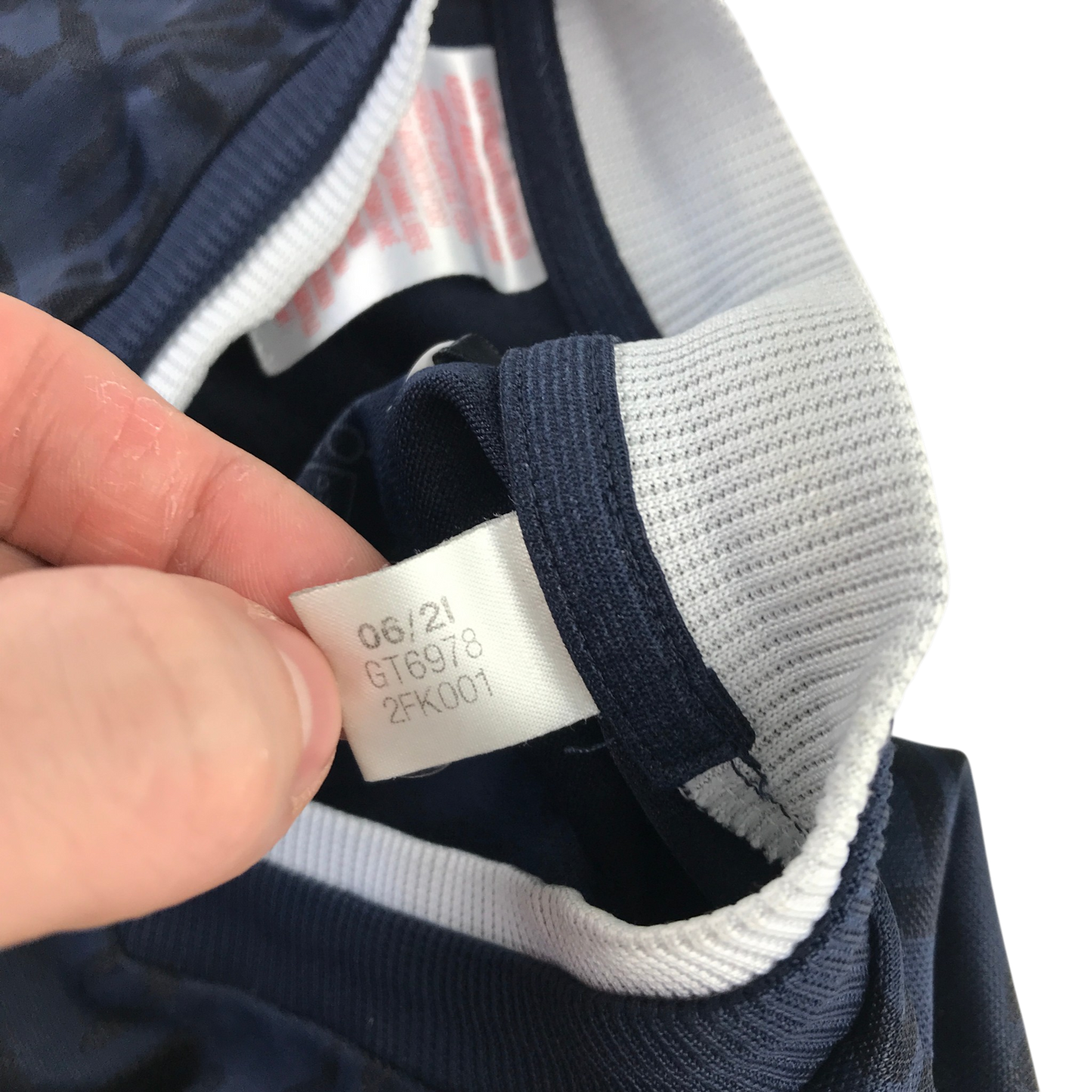 Adidas 13-14 years black sports top