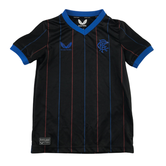 Castore 6-7 years black sports top