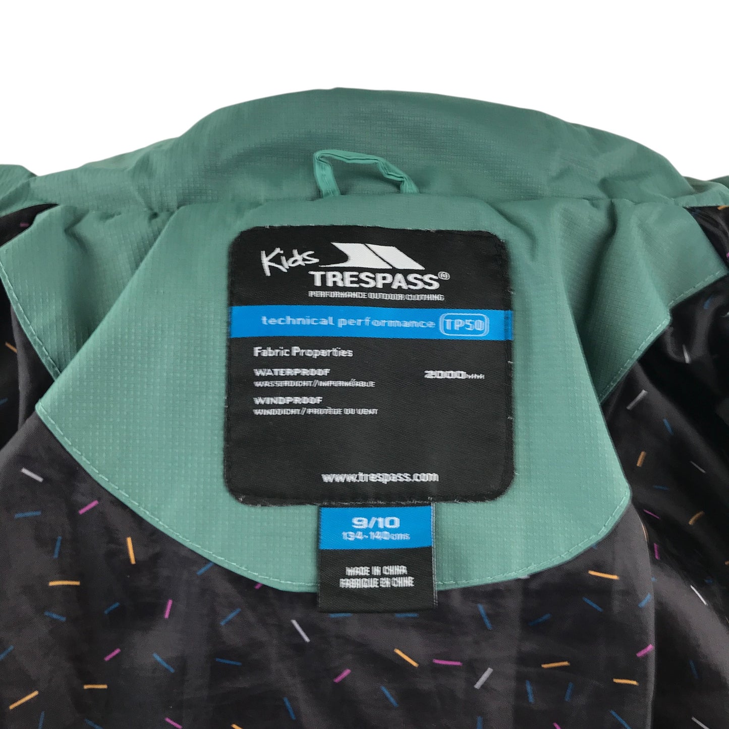 Trespass jacket 9-10 years greenish grey warm lining puffer waterproof