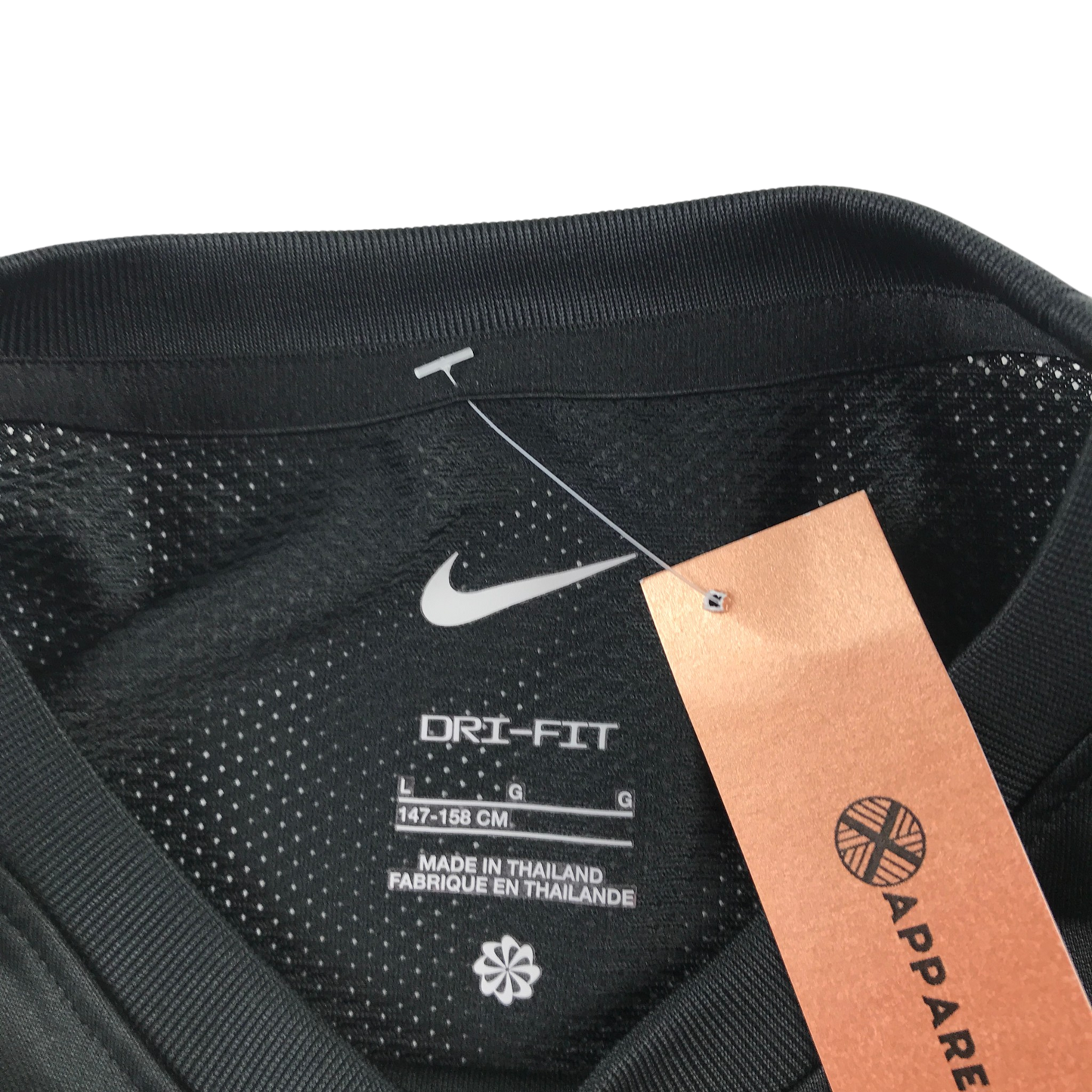 Preloved Nike sports top for kids