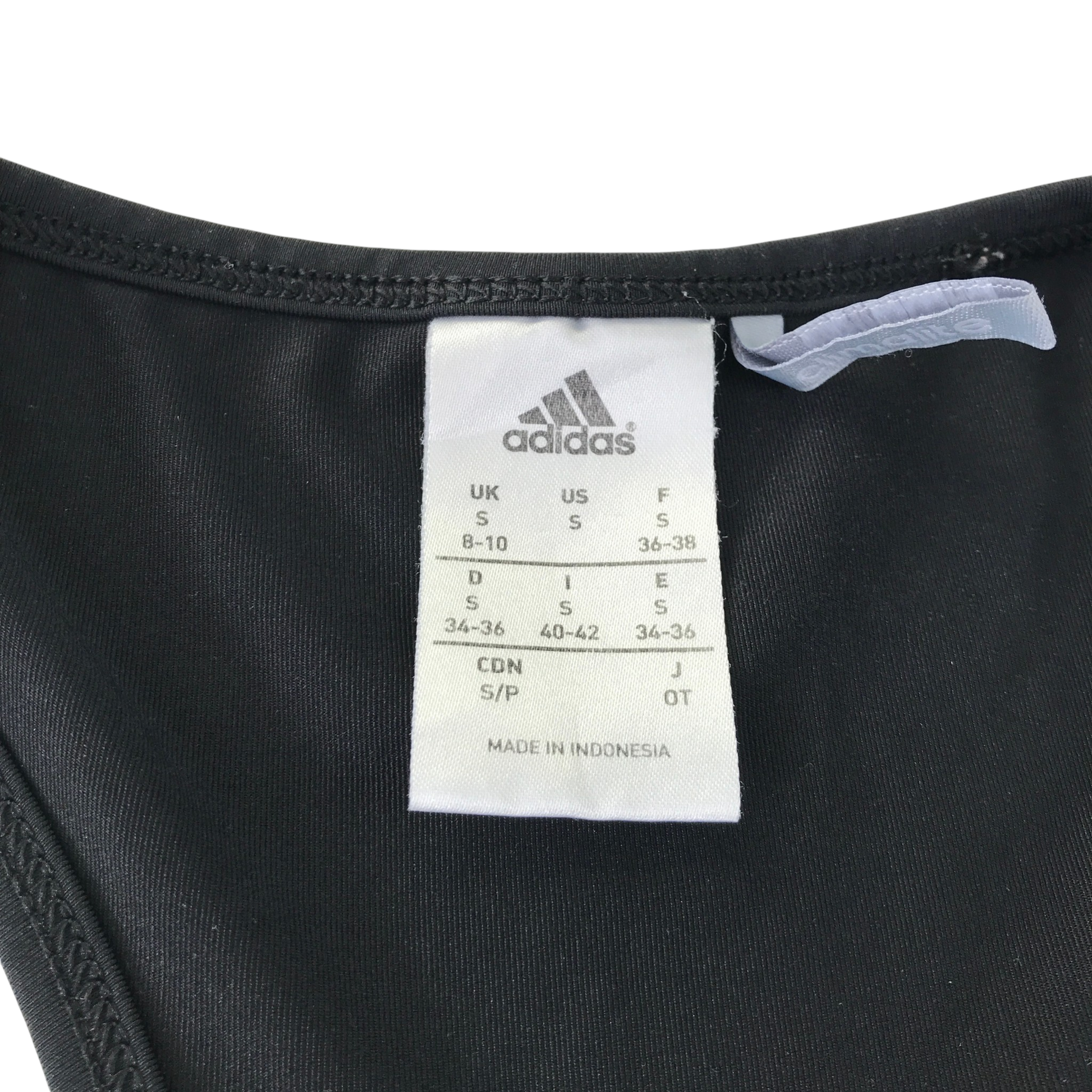 Preloved Adidas sport tops for adult