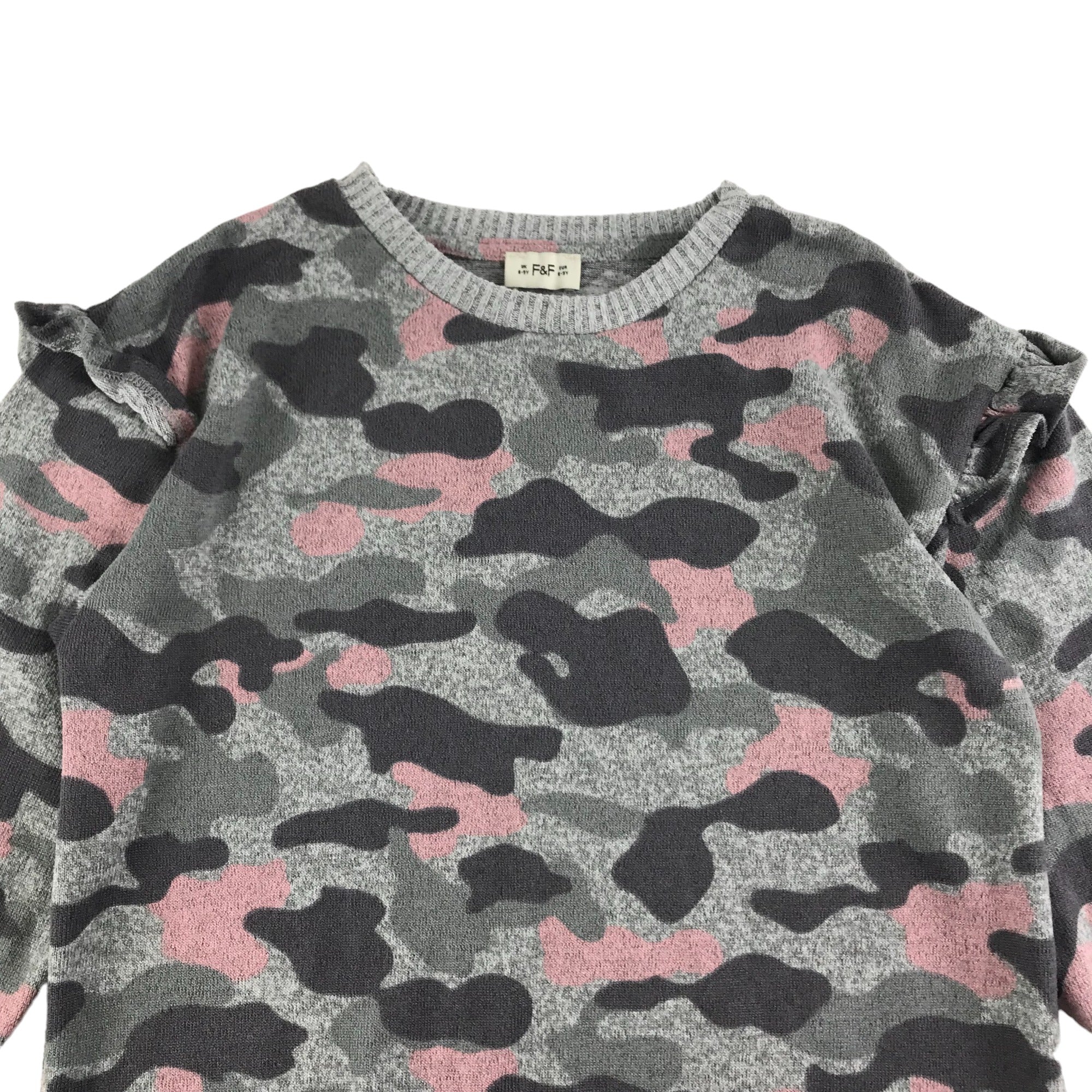 F F Jumper Age 8 Grey and Pink Camo Pattern Frill Details ApparelXchange CIC