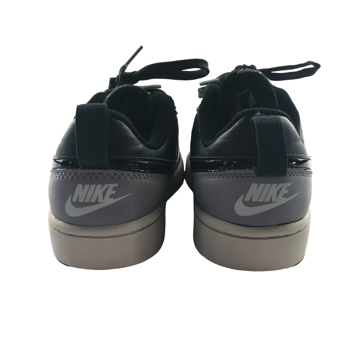 Nike trainers shoe size 5.5 black and grey with laces