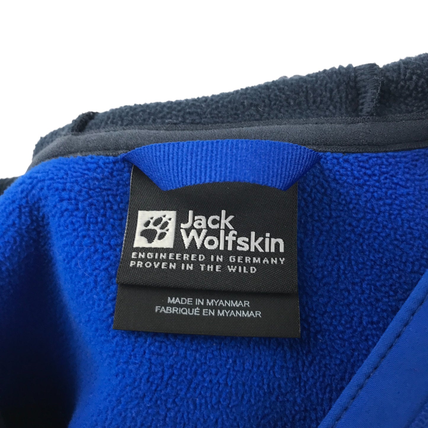 Jack Wolfskin jacket 11-12 years blue and grey waterproof hard shell warm fleece lining