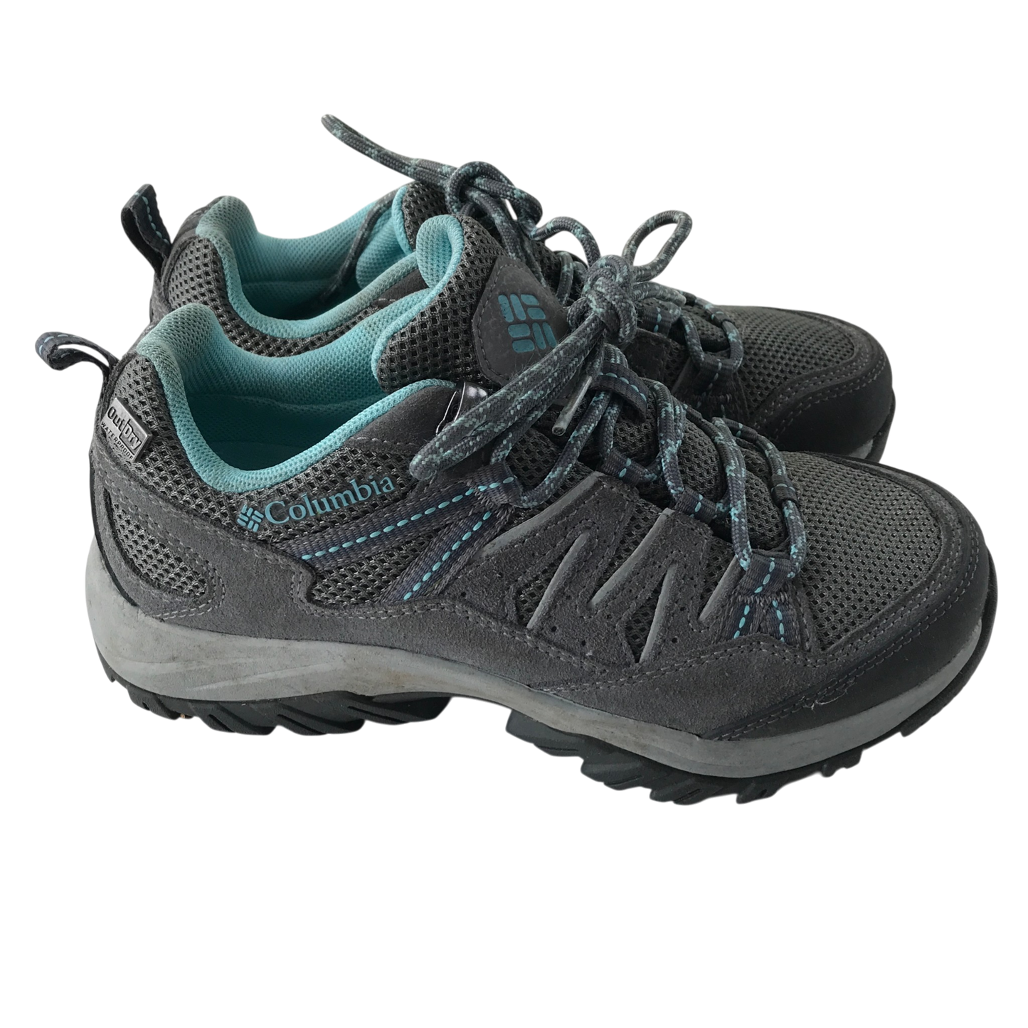 Preloved Columbia shoes for adults