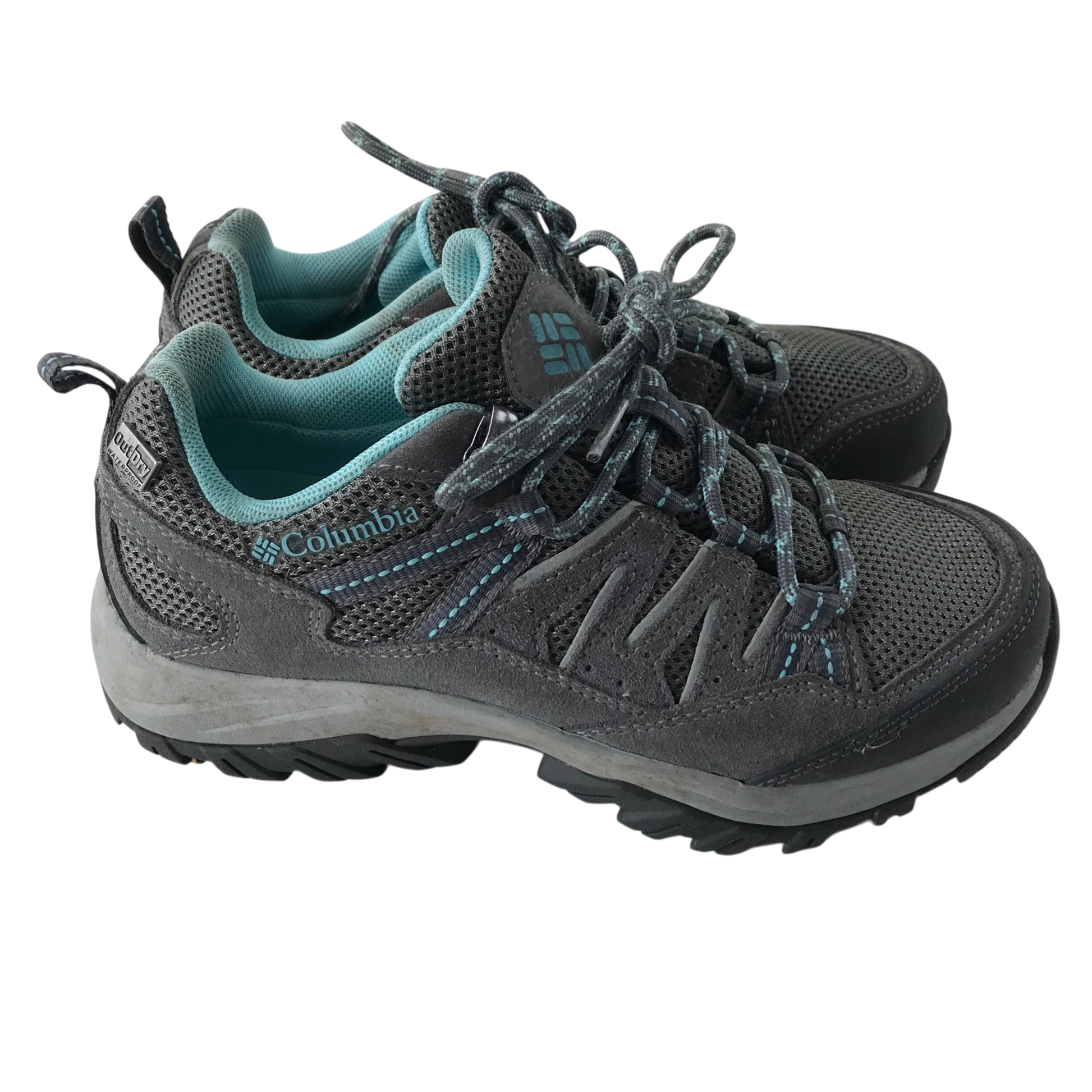 Preloved Columbia shoes for adults