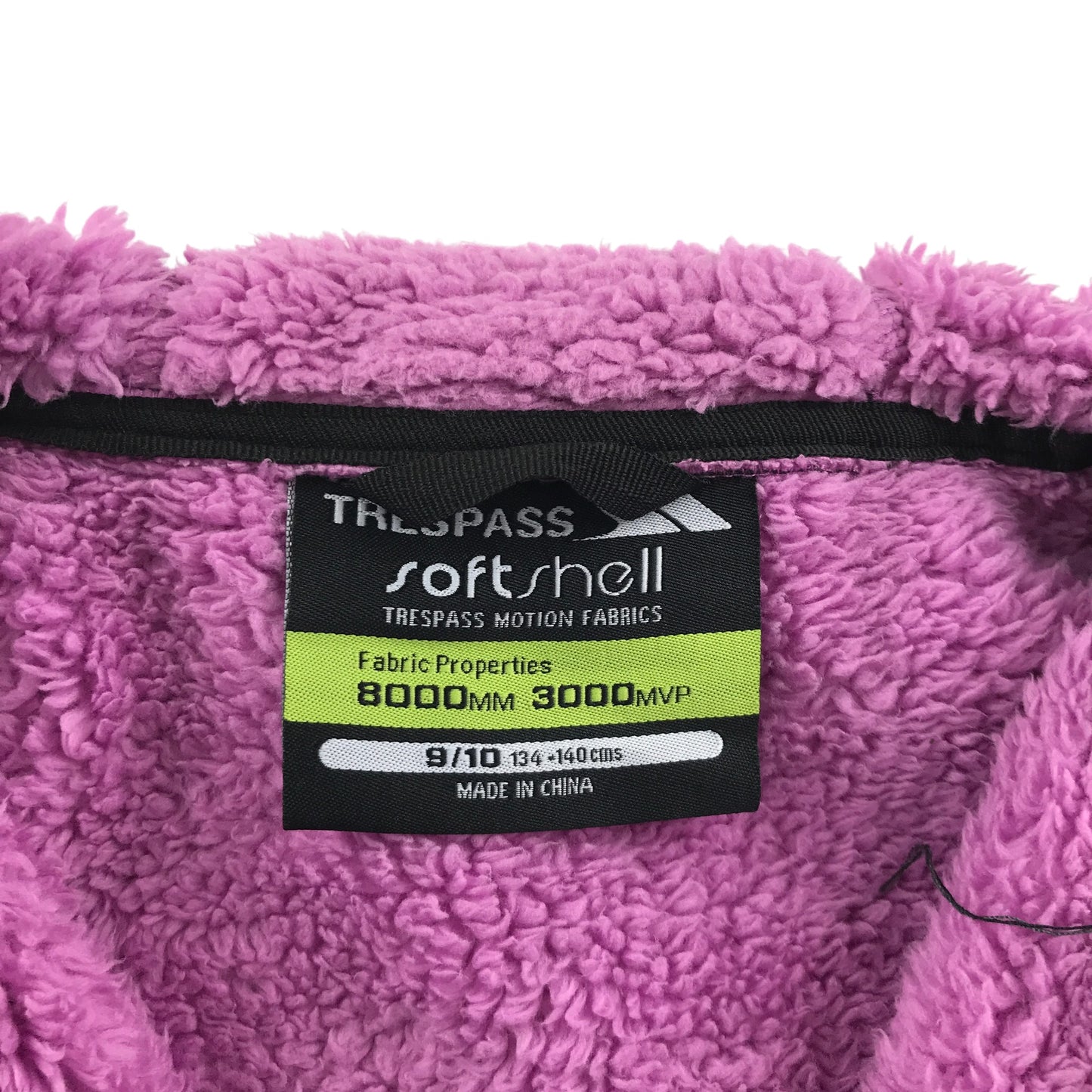 Trespass jacket 9-10 years grey soft shell warm pink fluffy lining interior