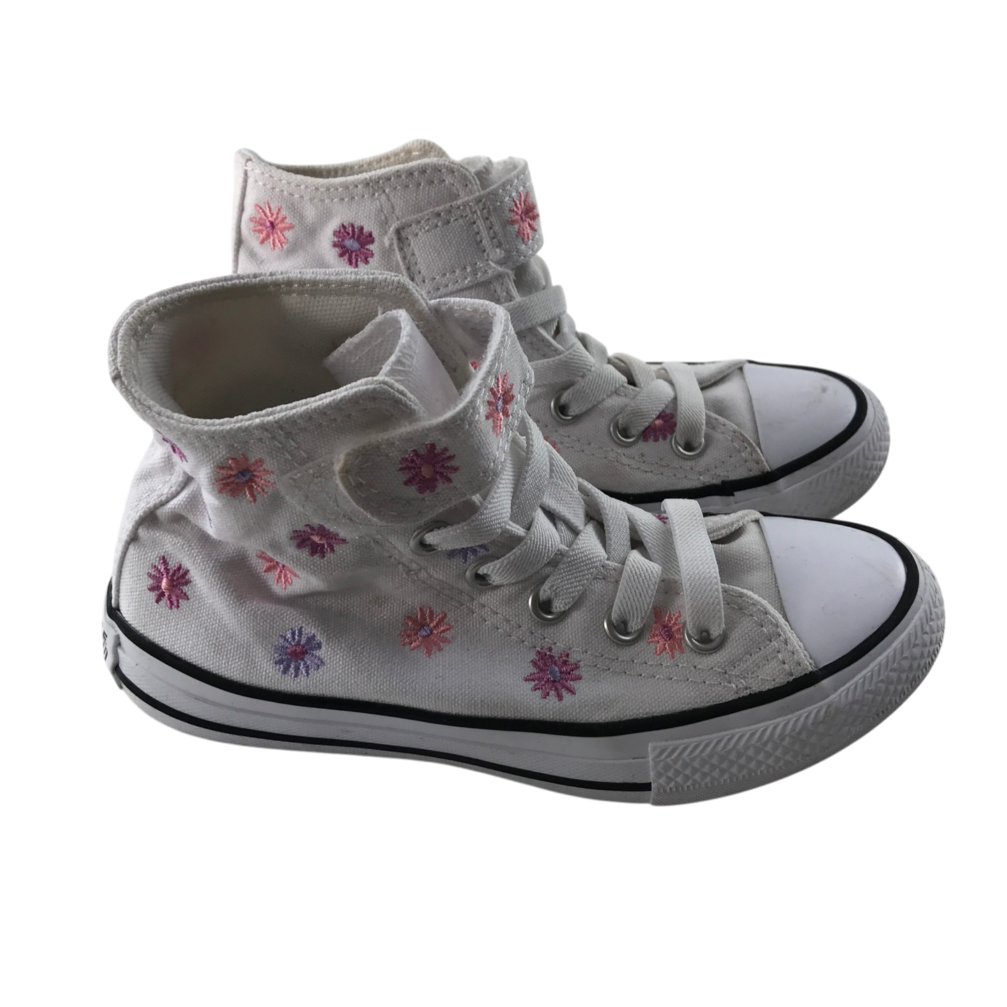 Preloved Converse shoes for kids