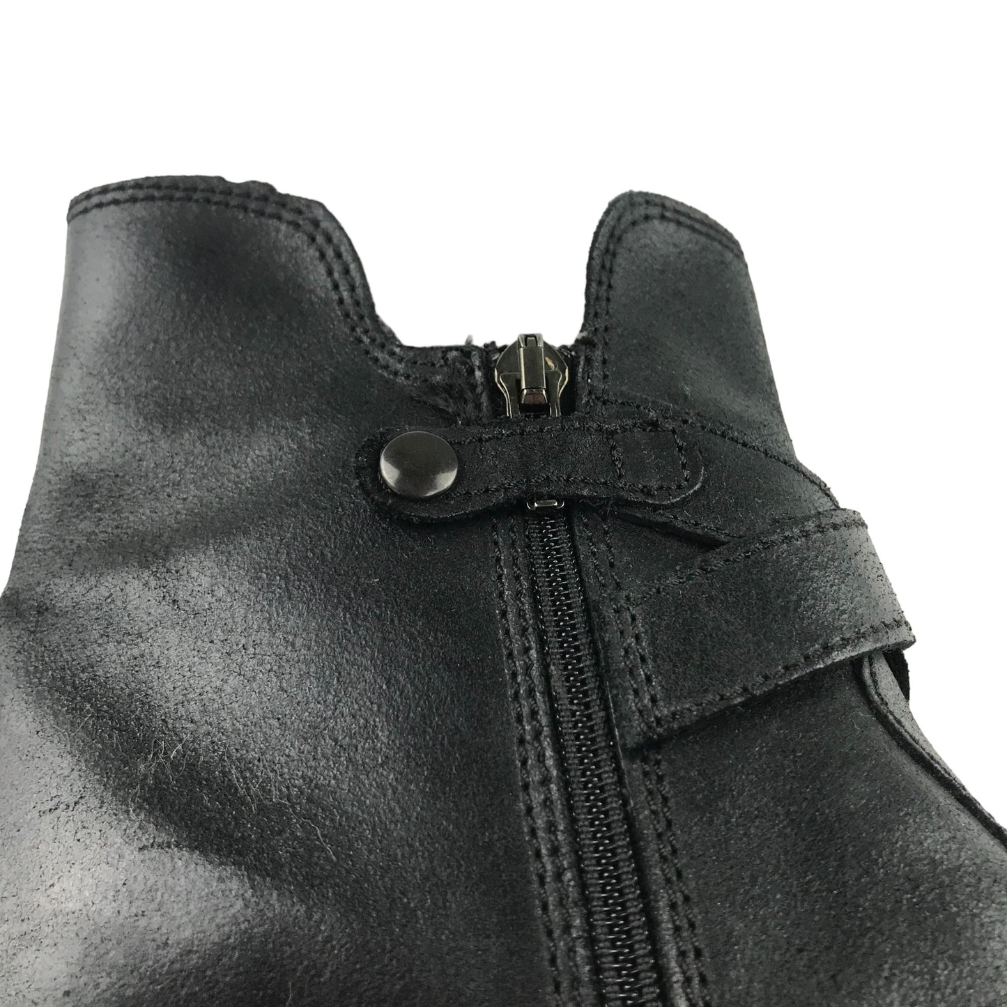 Primigi boots shoe size 5 black leather ankle boots with buckle details