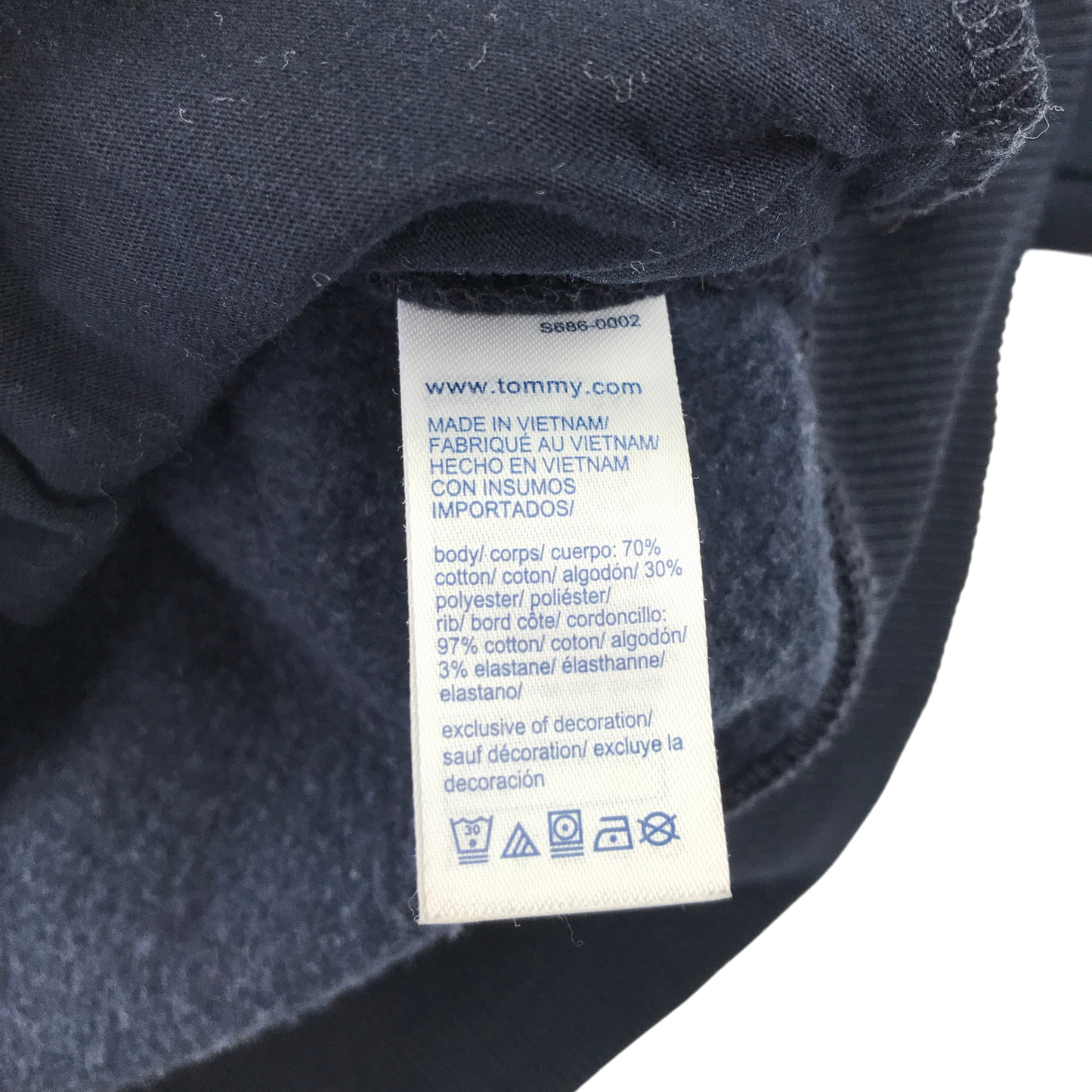 Preloved Tommy Hilfiger hoodie for adults