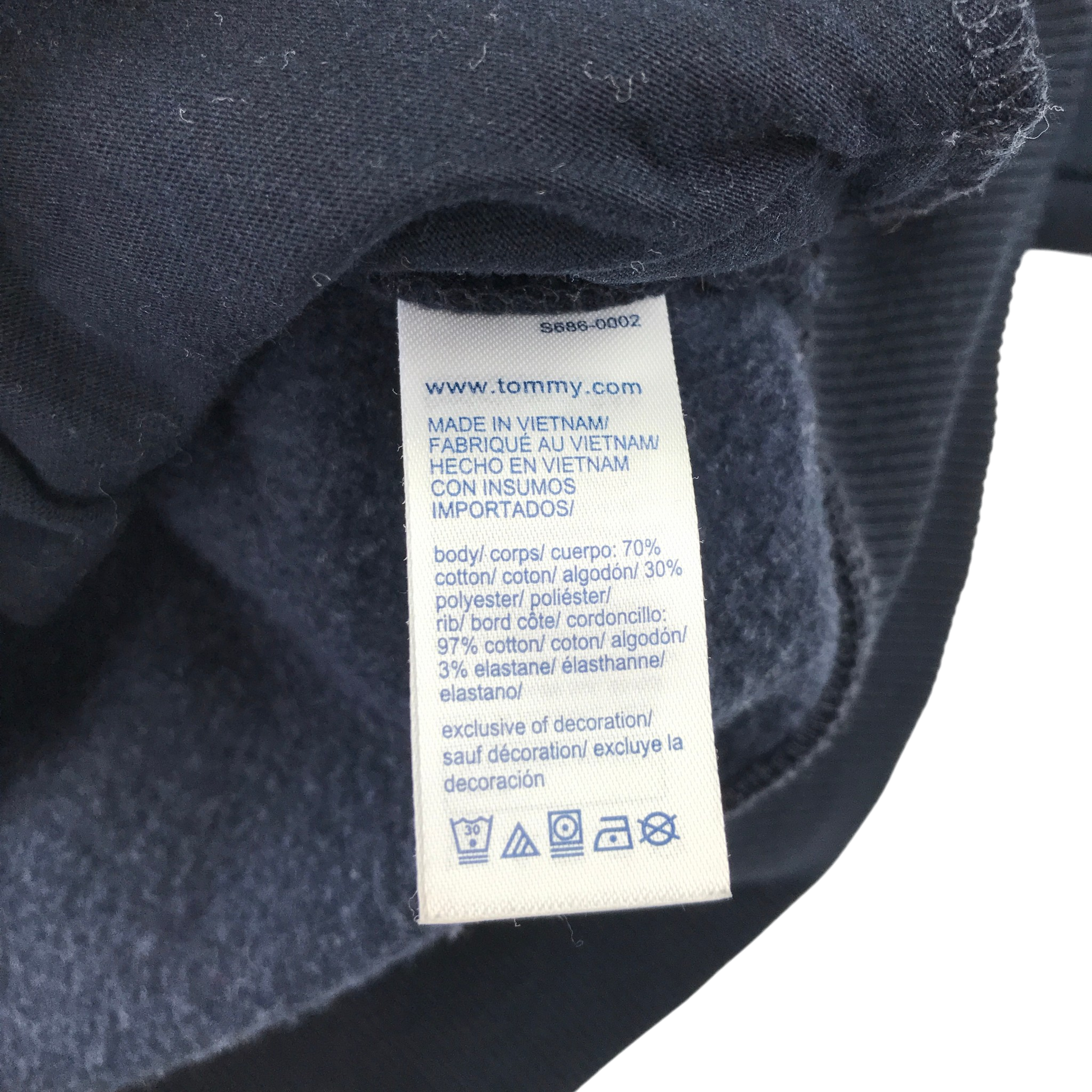 Preloved Tommy Hilfiger hoodie for adults