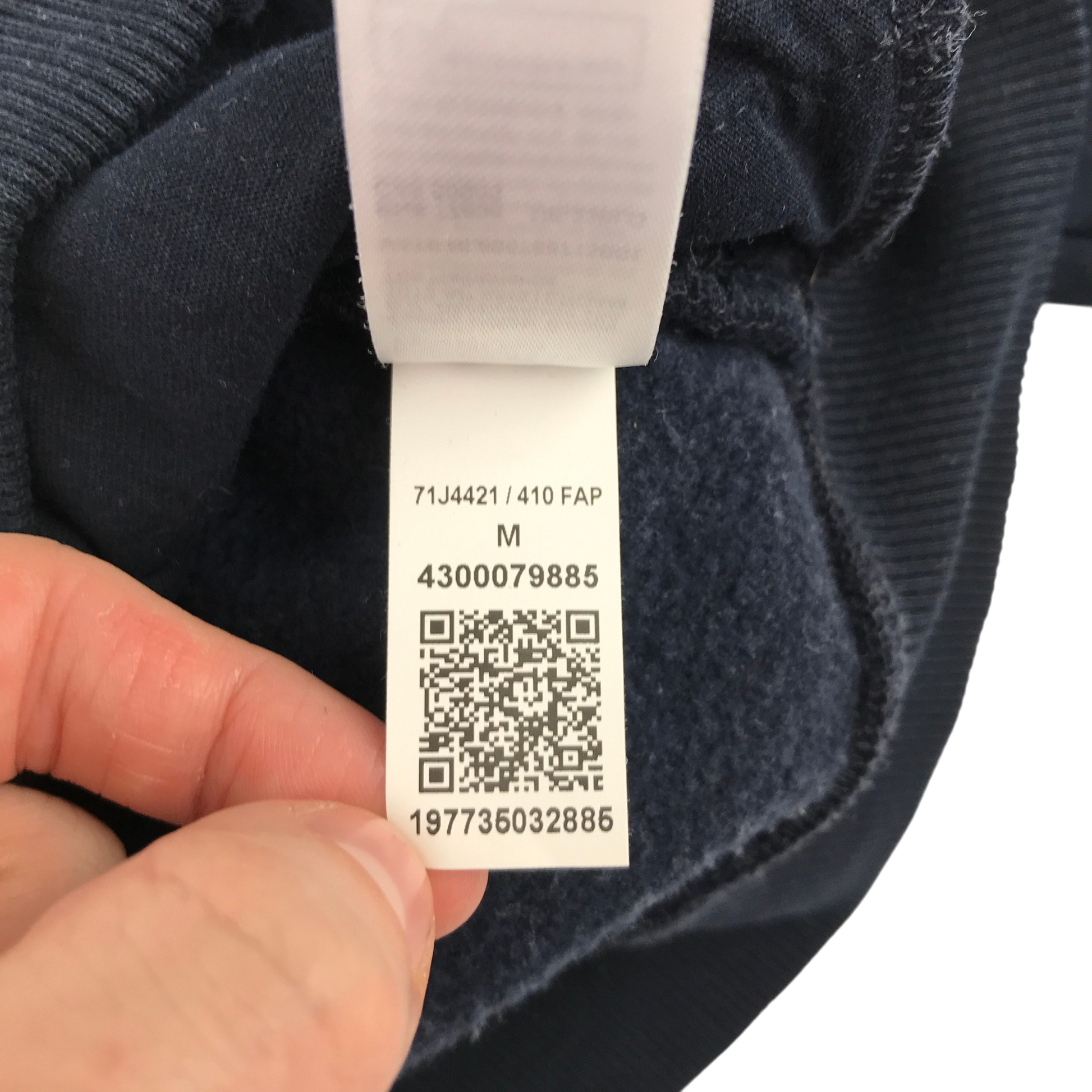 Preloved Tommy Hilfiger hoodie for adults