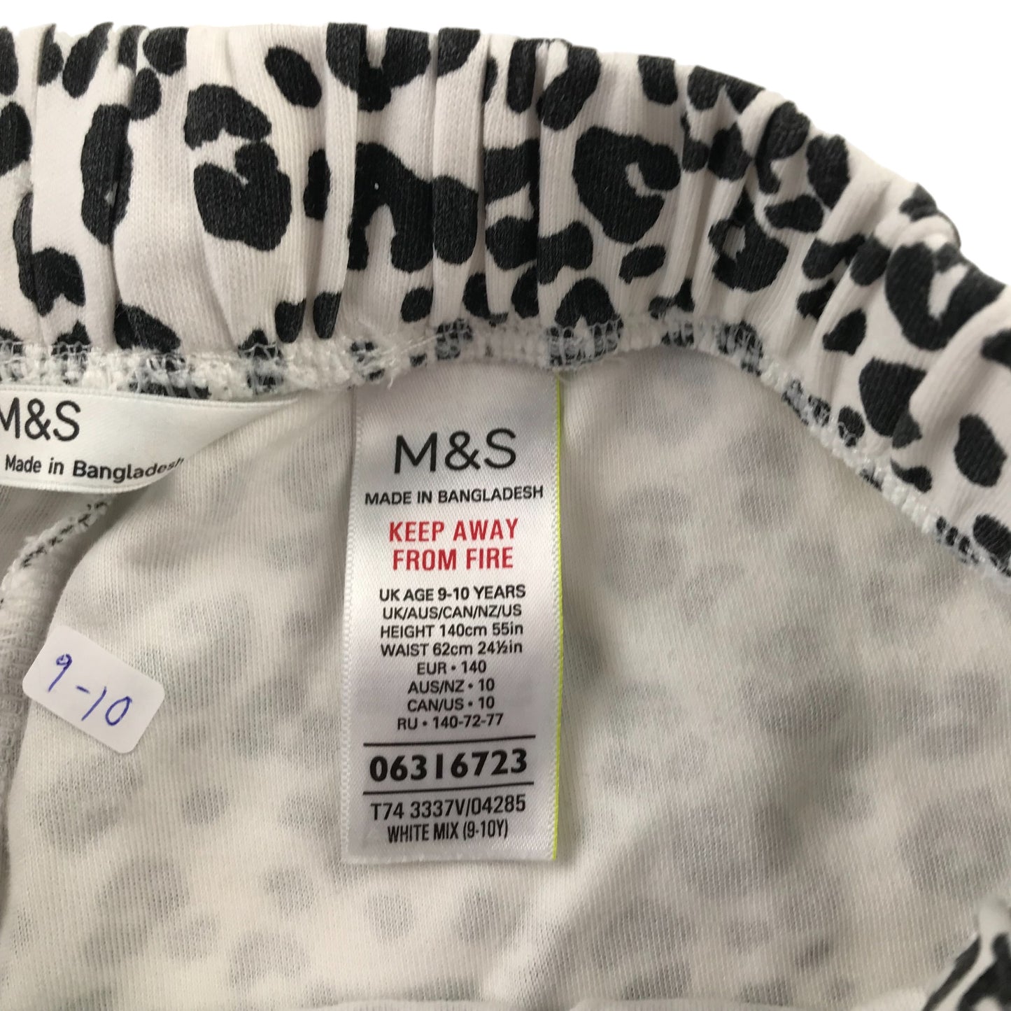 M&S Shorts Set Age 9 Black and White Graphic Print Jersey Cotton