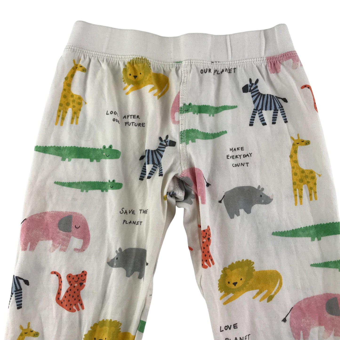 M&S pyjama set 5-6 years white and multicolour animals print long sleeve