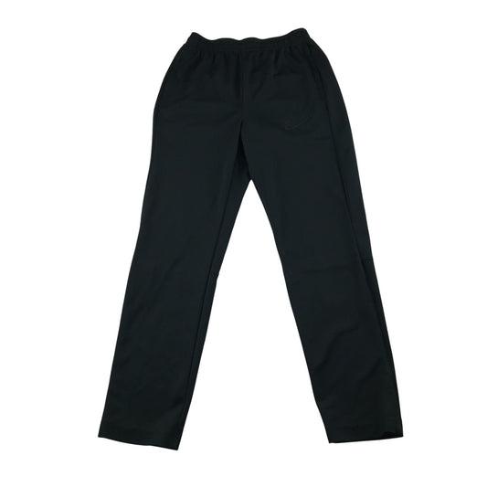 Nike joggers 9-10 years black plain with black logo elasticated waist