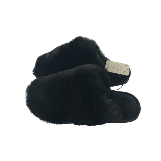 George Slippers Shoe Size 3-4 Black fluffy Sliders