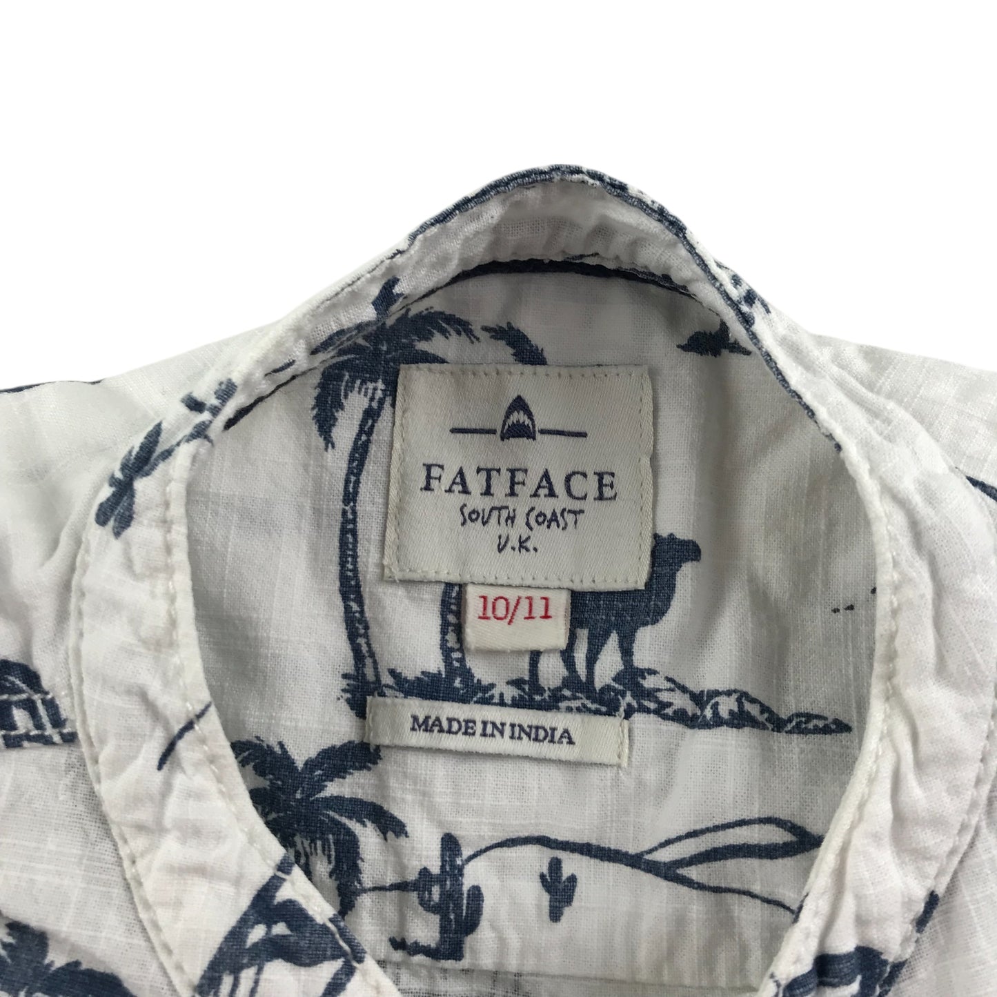 Fatface shirt 10-11 years white and navy desert themed design cotton