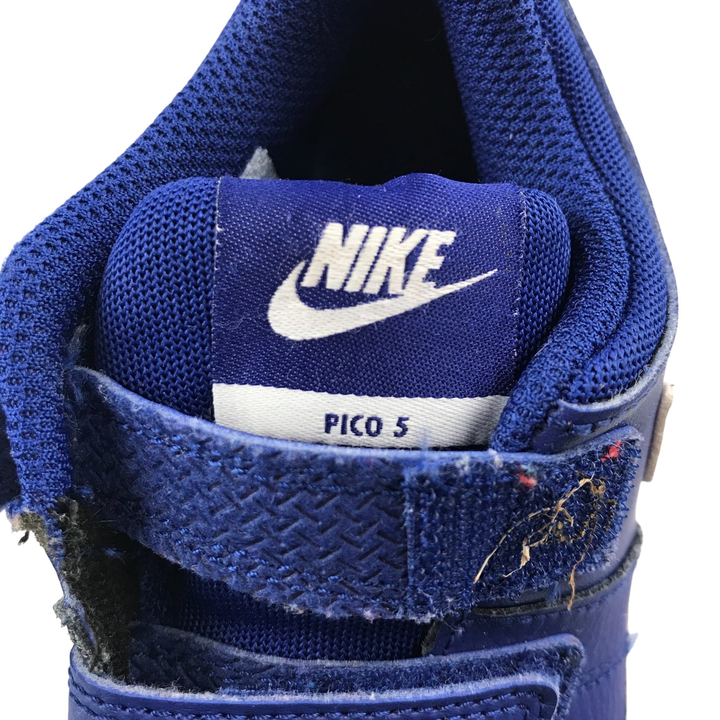 Nike trainers shoe size UK 8.5 kids blue with hook and loop straps