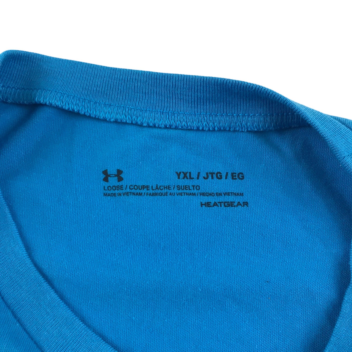 Under Armour t-shirt 13-15 years blue text design logo