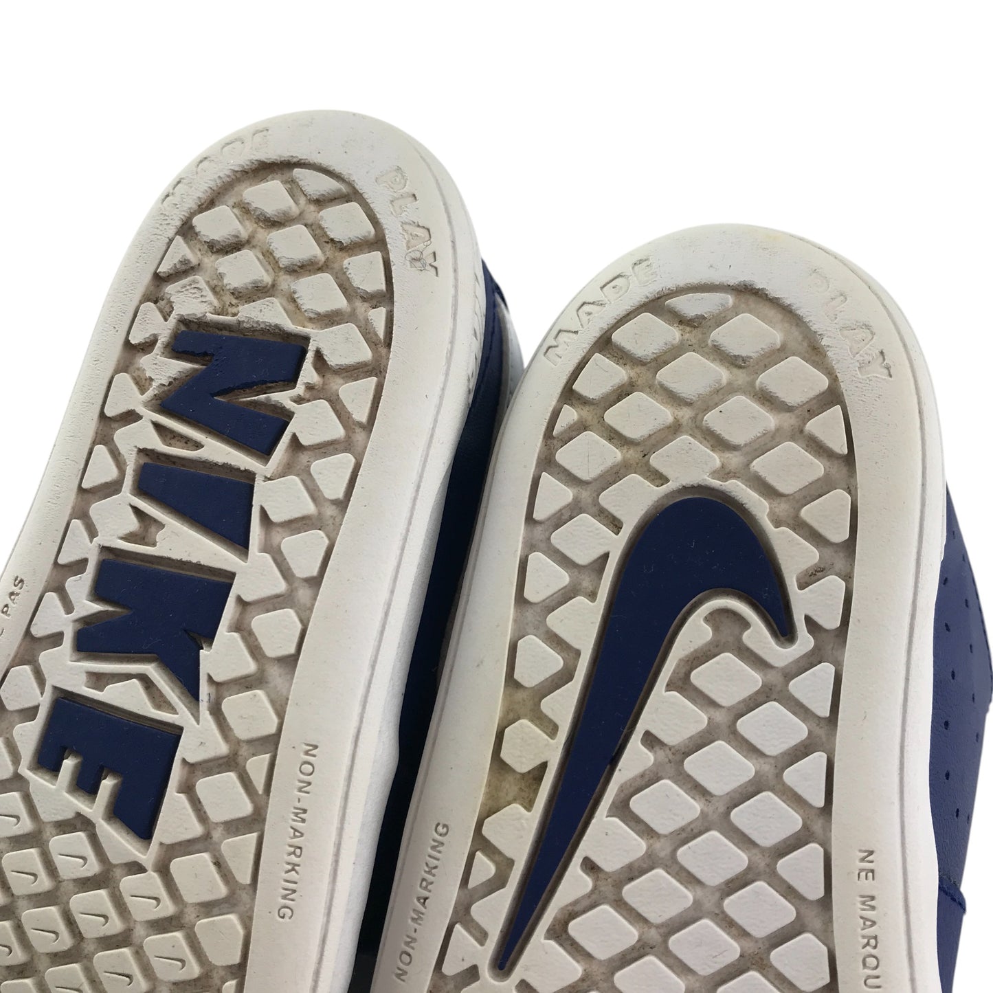 Nike trainers shoe size UK 8.5 kids blue with hook and loop straps