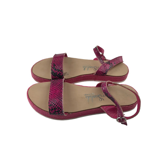 George Sandals Shoe Size 4 Fuchsia Scale Design