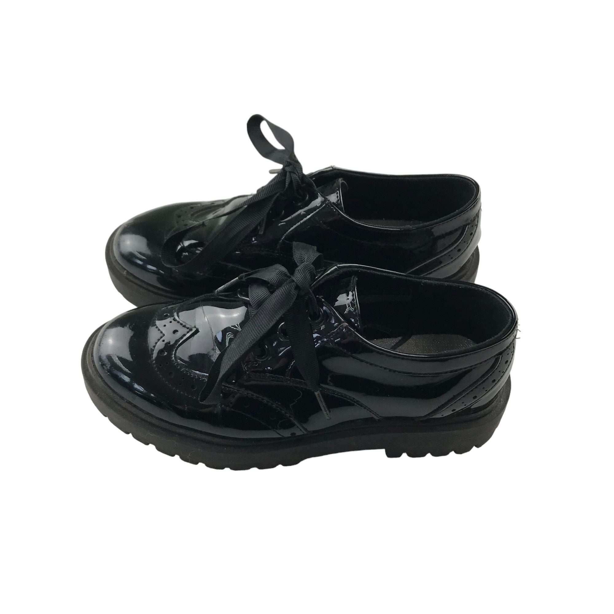 Tu School Brogue Shoe Size 2 Black Glossy with Ribbon Like Laces