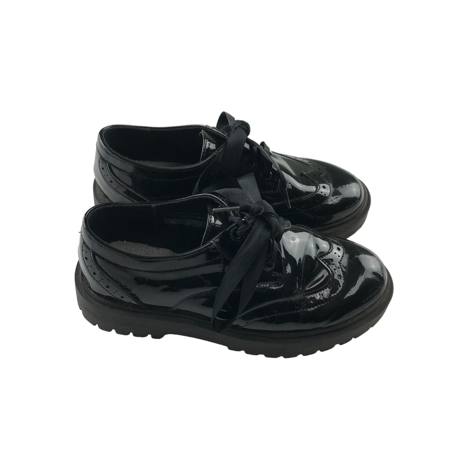 Tu School Brogue Shoe Size 2 Black Glossy with Ribbon Like Laces