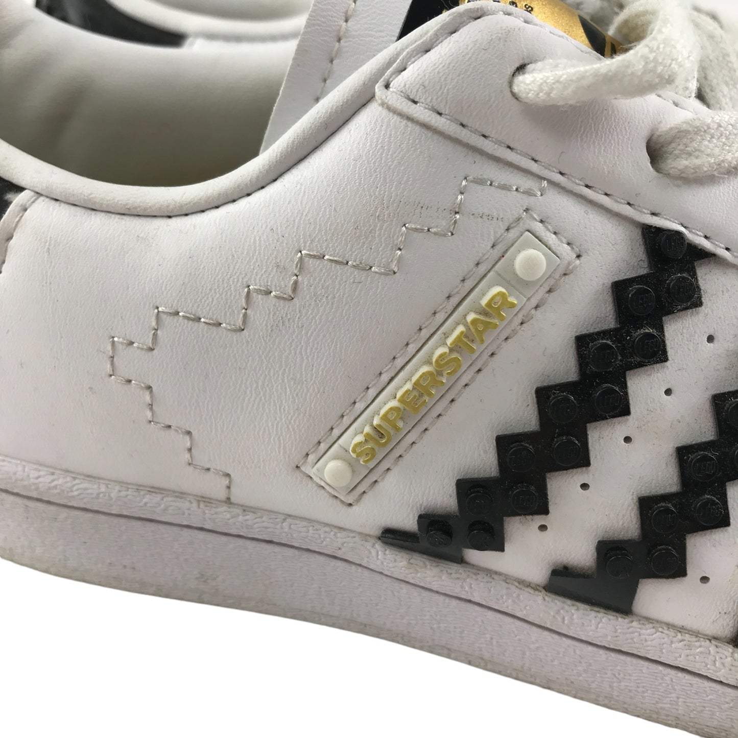 Adidas Superstar x LEGO Trainers Shoe Size 5.5 White Black LEGO Piece textured