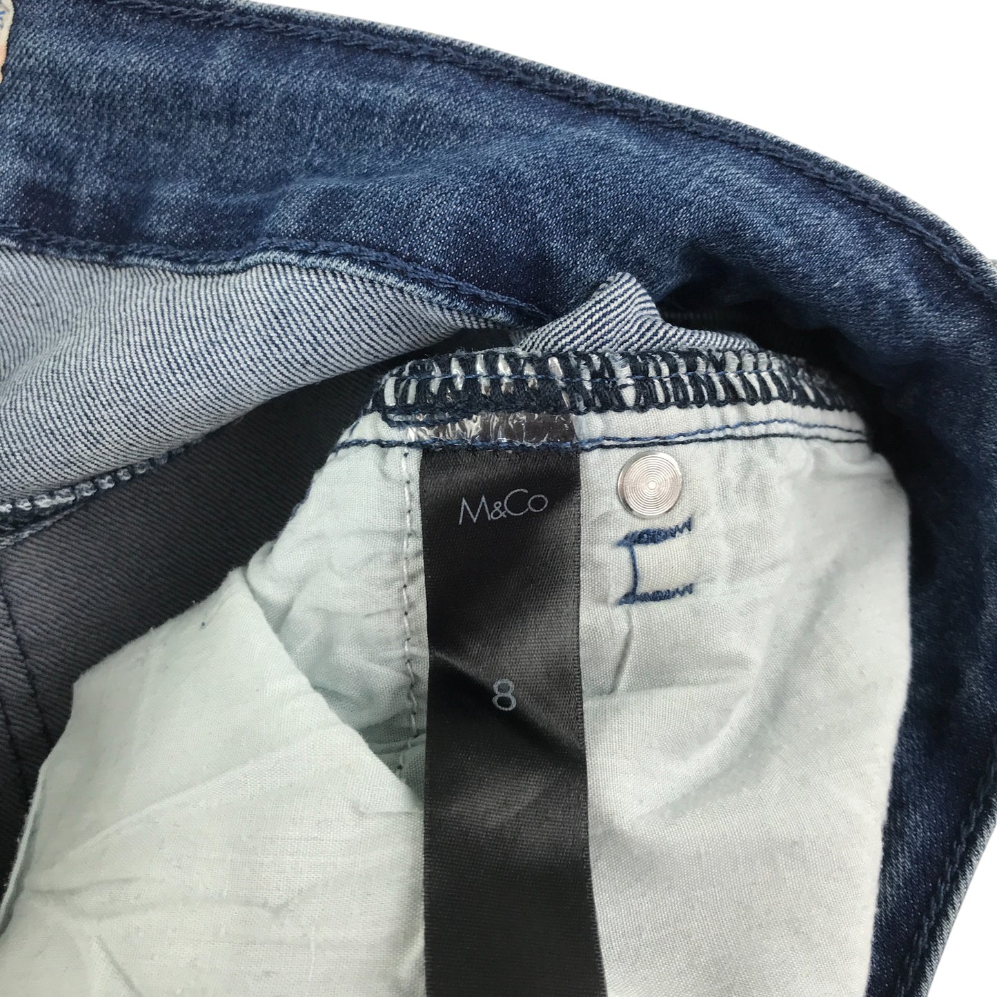 M&Co jean women's size 8 blue stretchy denim low waist