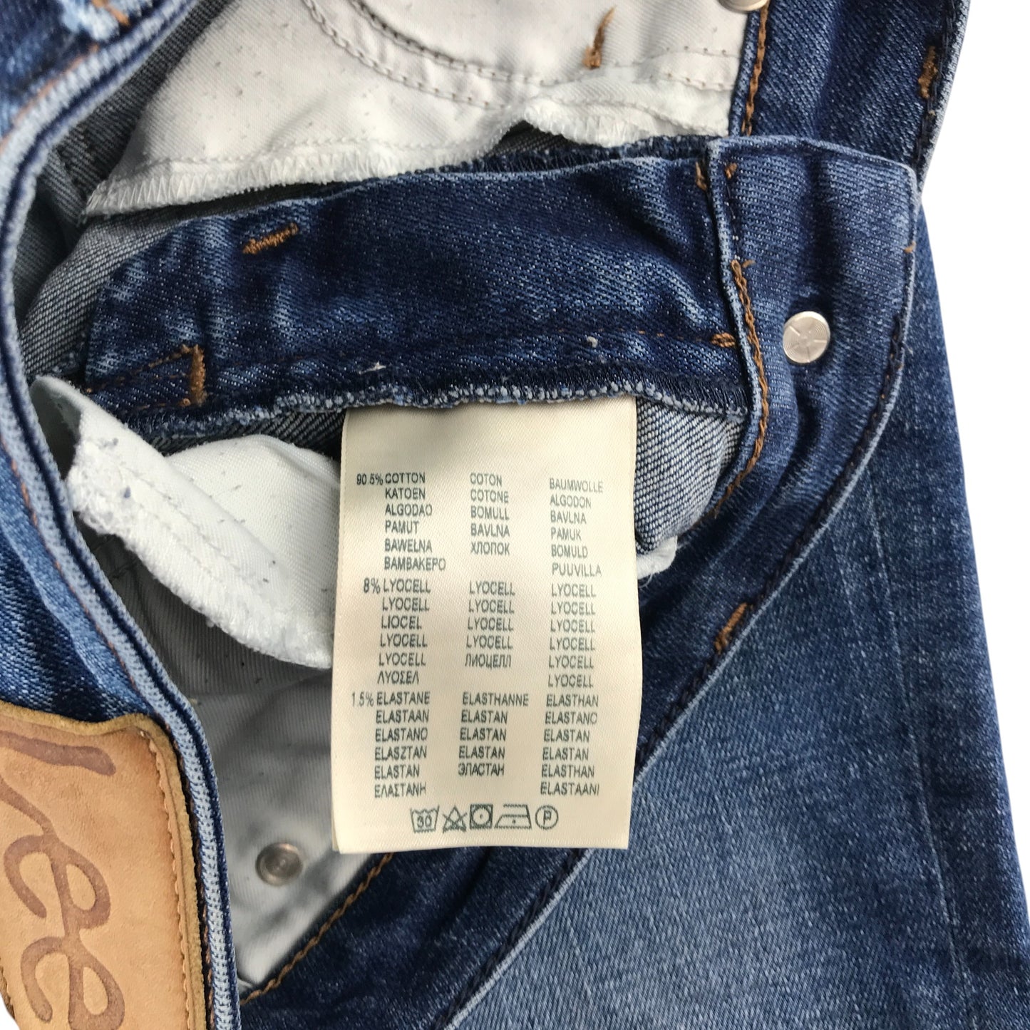Lee jeans adult W27 L33 blue denim button and zipper fastening