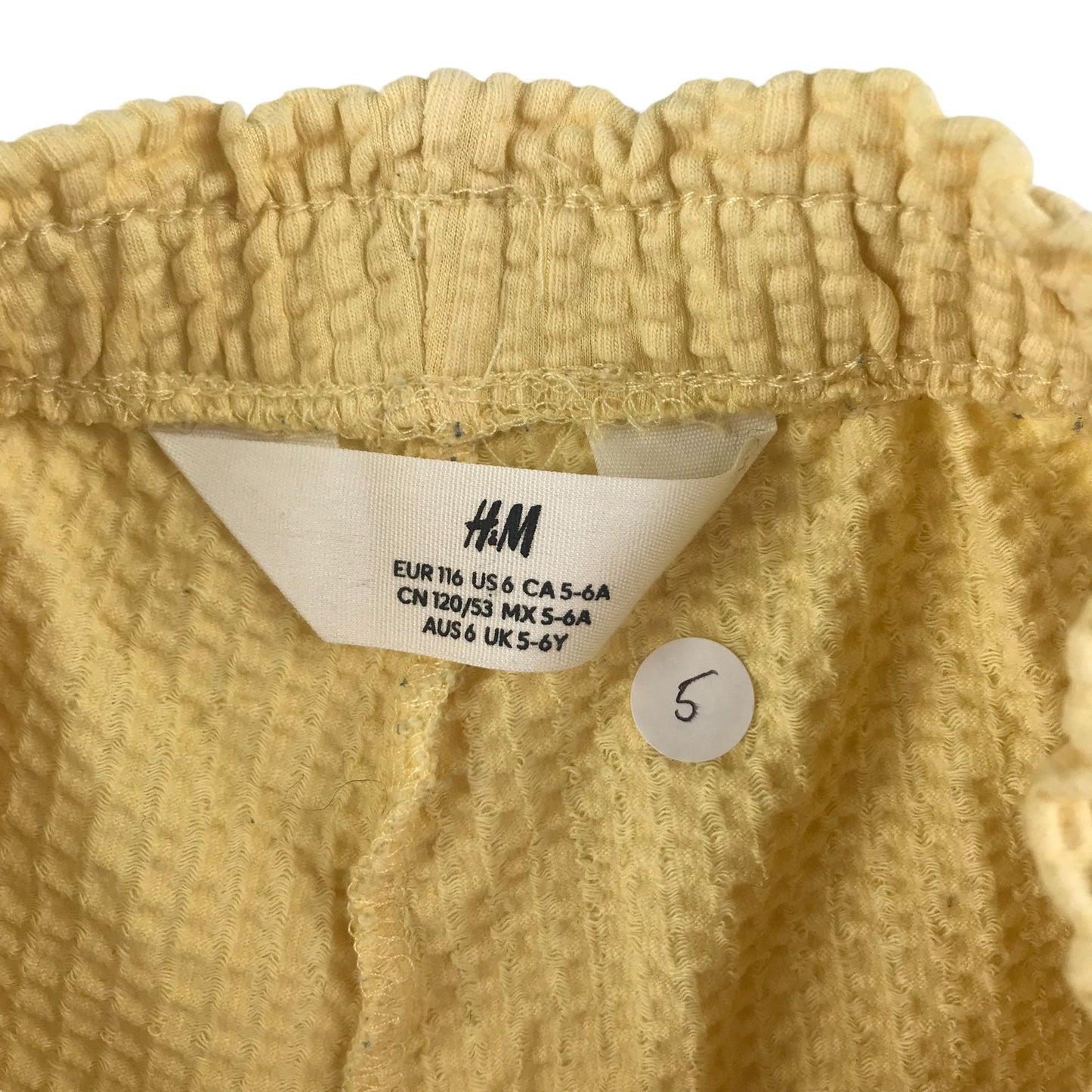 H&M Shorts Age 5 Yellow Waffle Style Elasticated Waist