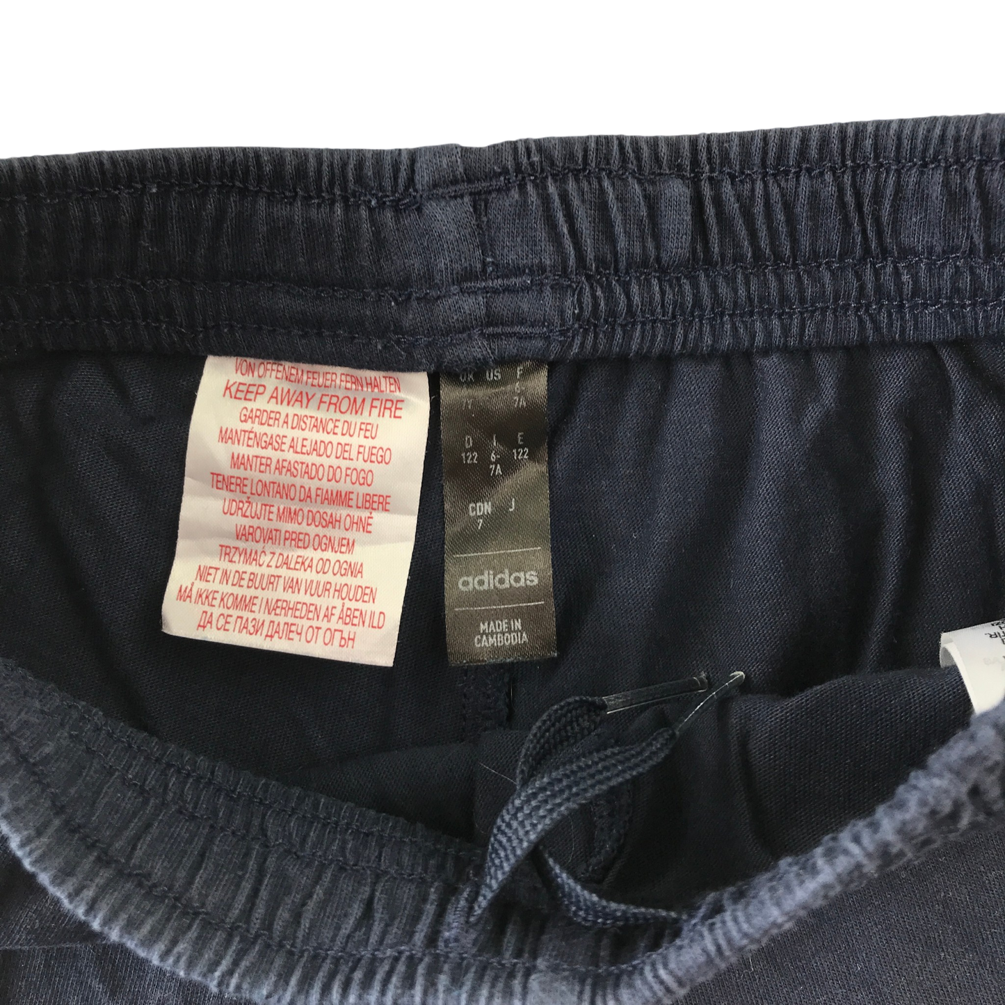 Adidas 6-7 years blue sport shorts