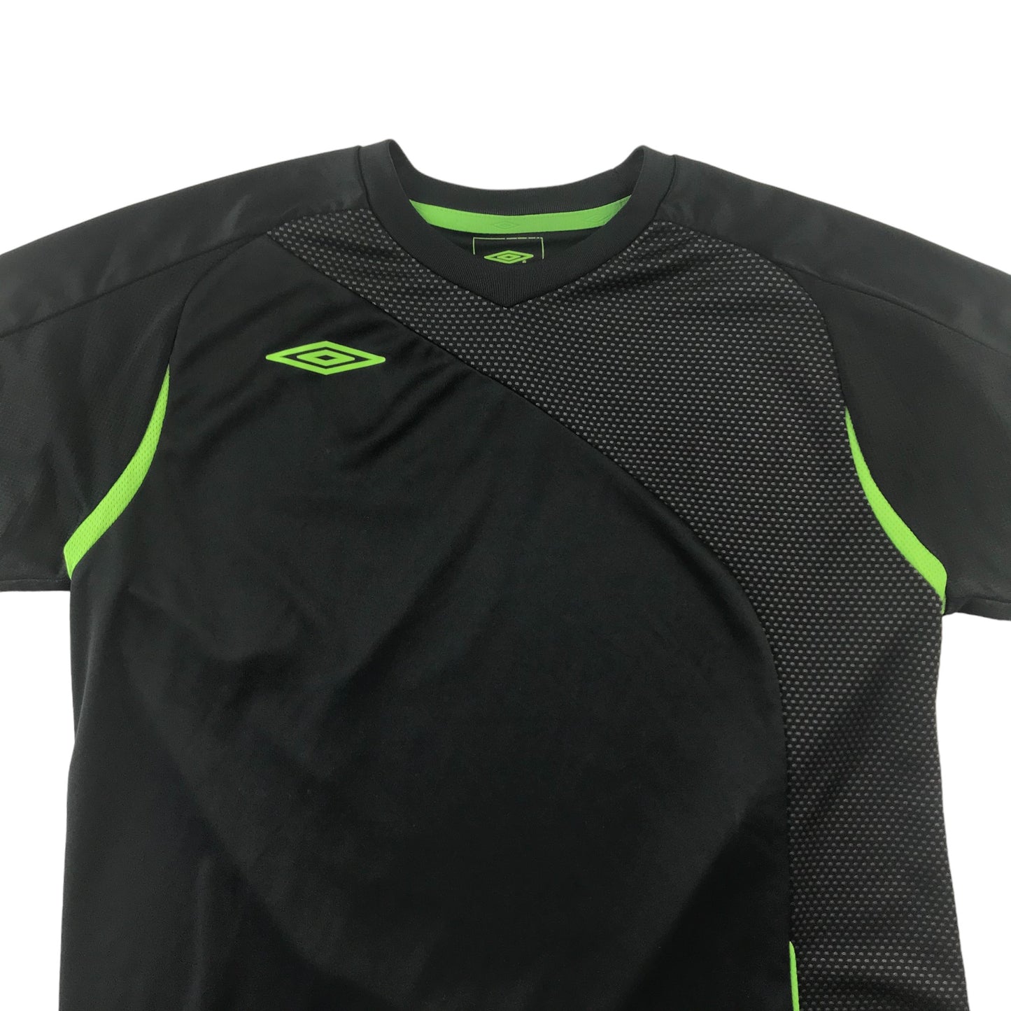 Umbro S5 Sports Top Age 13 Black Plain with Logo and Neon Green Details