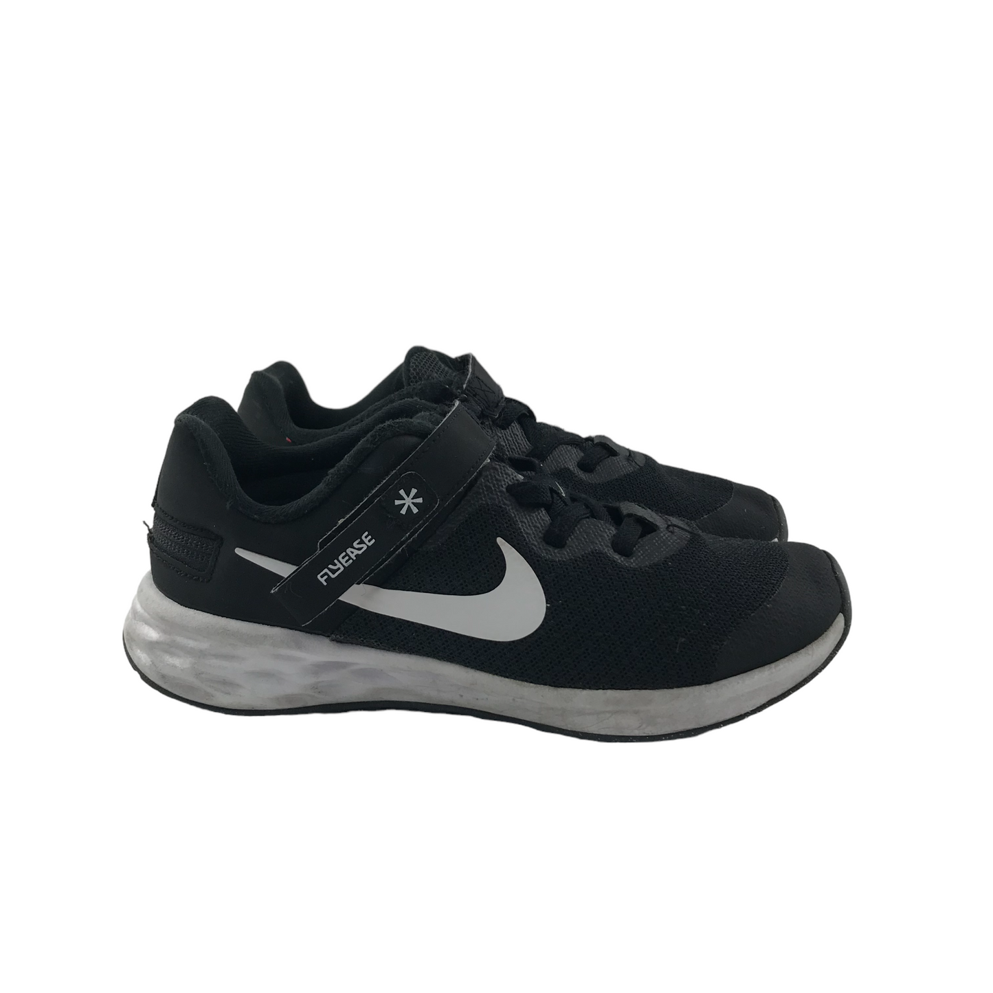 Nike Revolution Flyease Running Trainers Shoe Size 1 Black with Laces