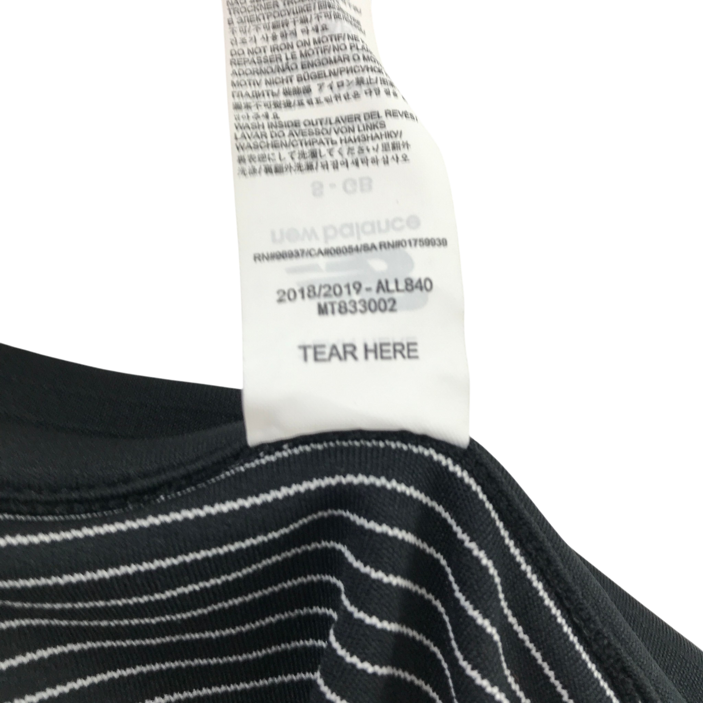 Preloved Nike sport top for adult
