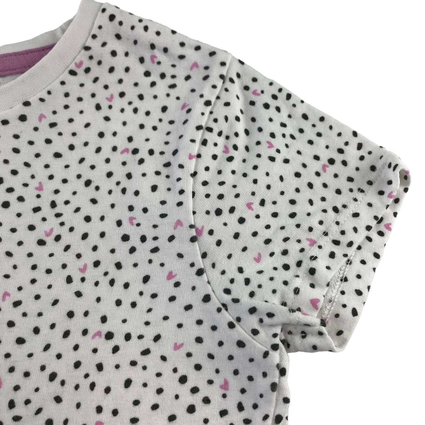 Nutmeg t-shirt 5-6 years white spot and love heart print pattern cotton