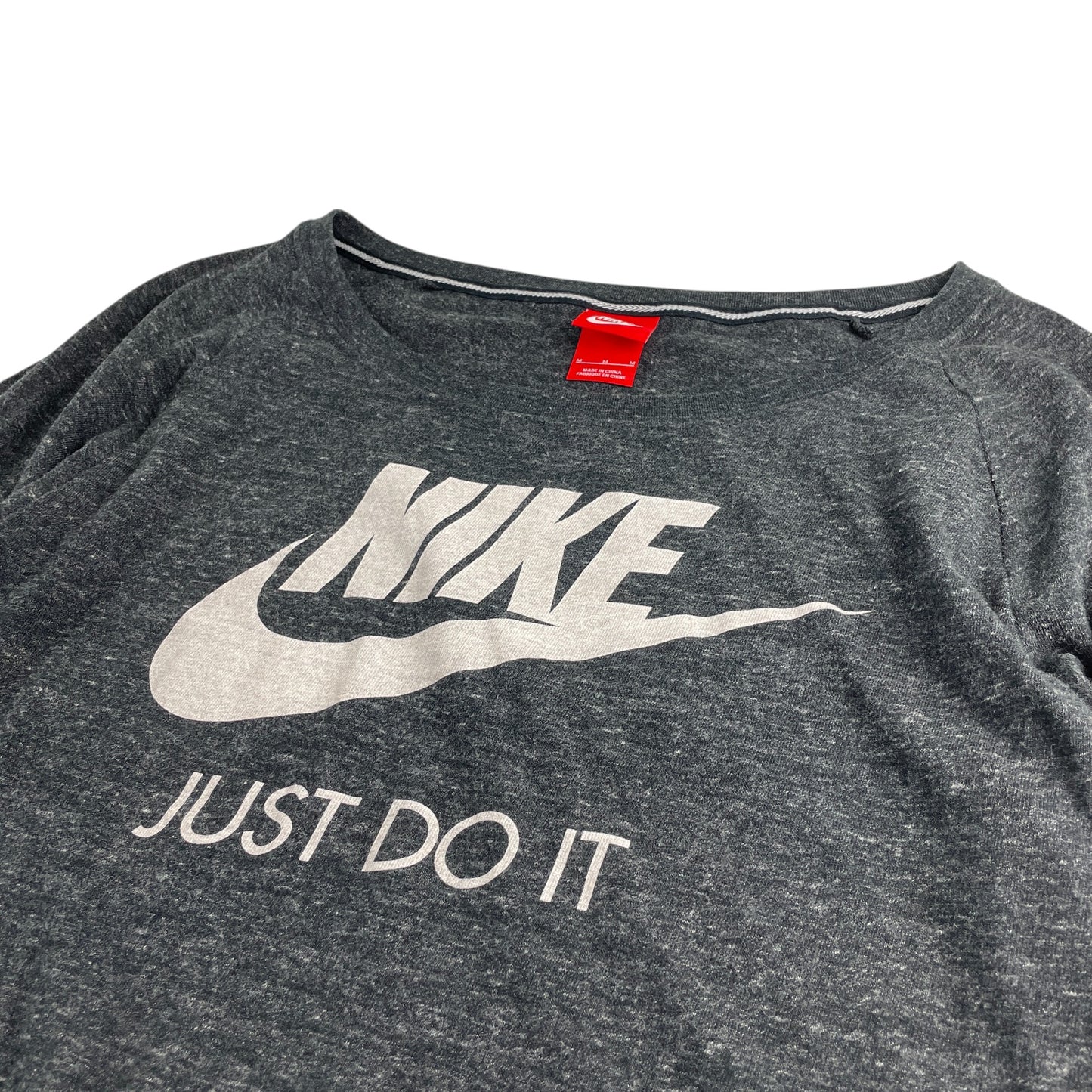 Nike t-shirt women's size M dark grey light 3/4 sleeve loose top