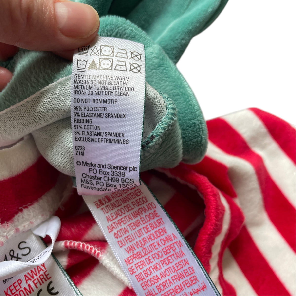 M&S 7-8 years green and red Christmas elf pyjama set polyester elastane