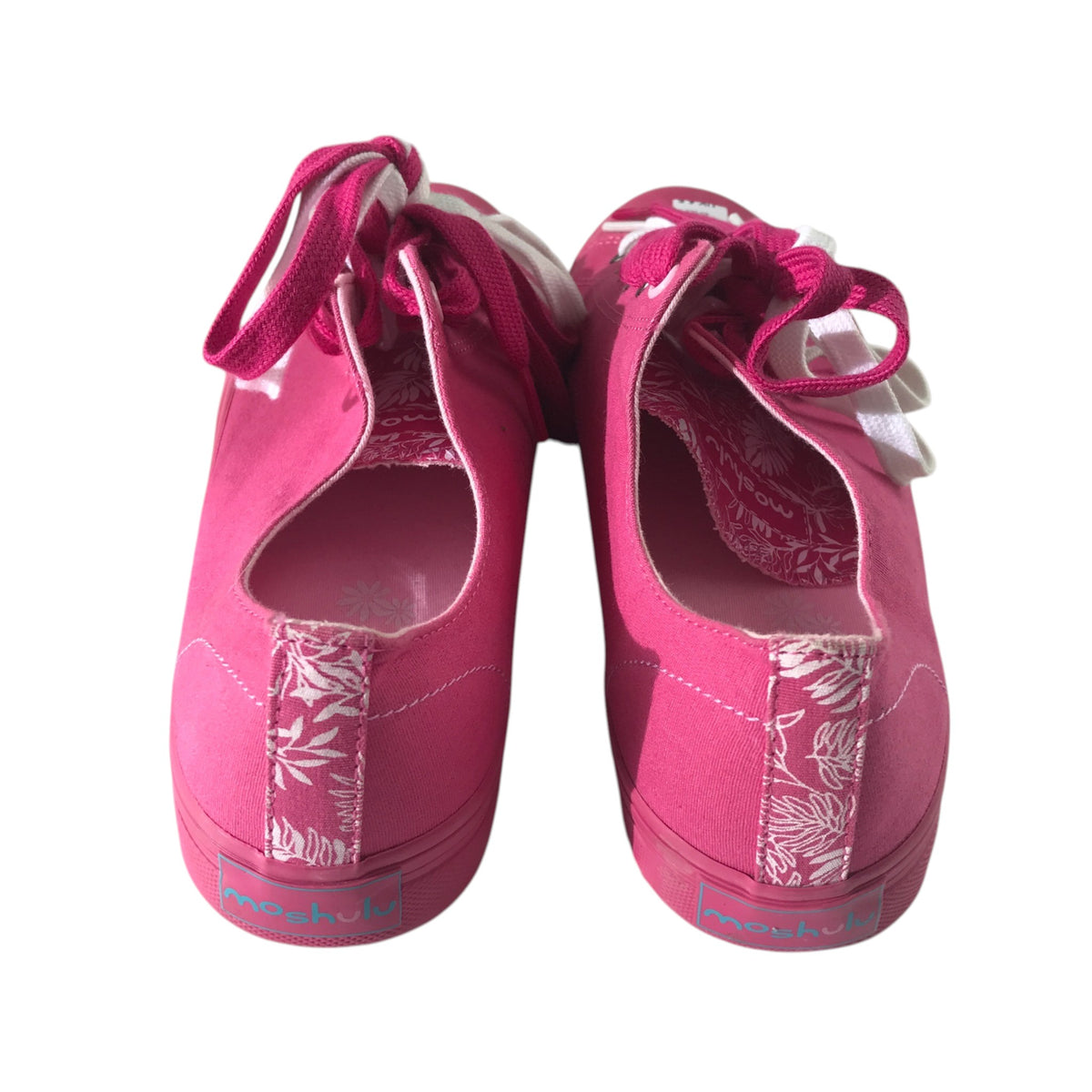 Moshulu size UK 6.5 pink canvas trainers