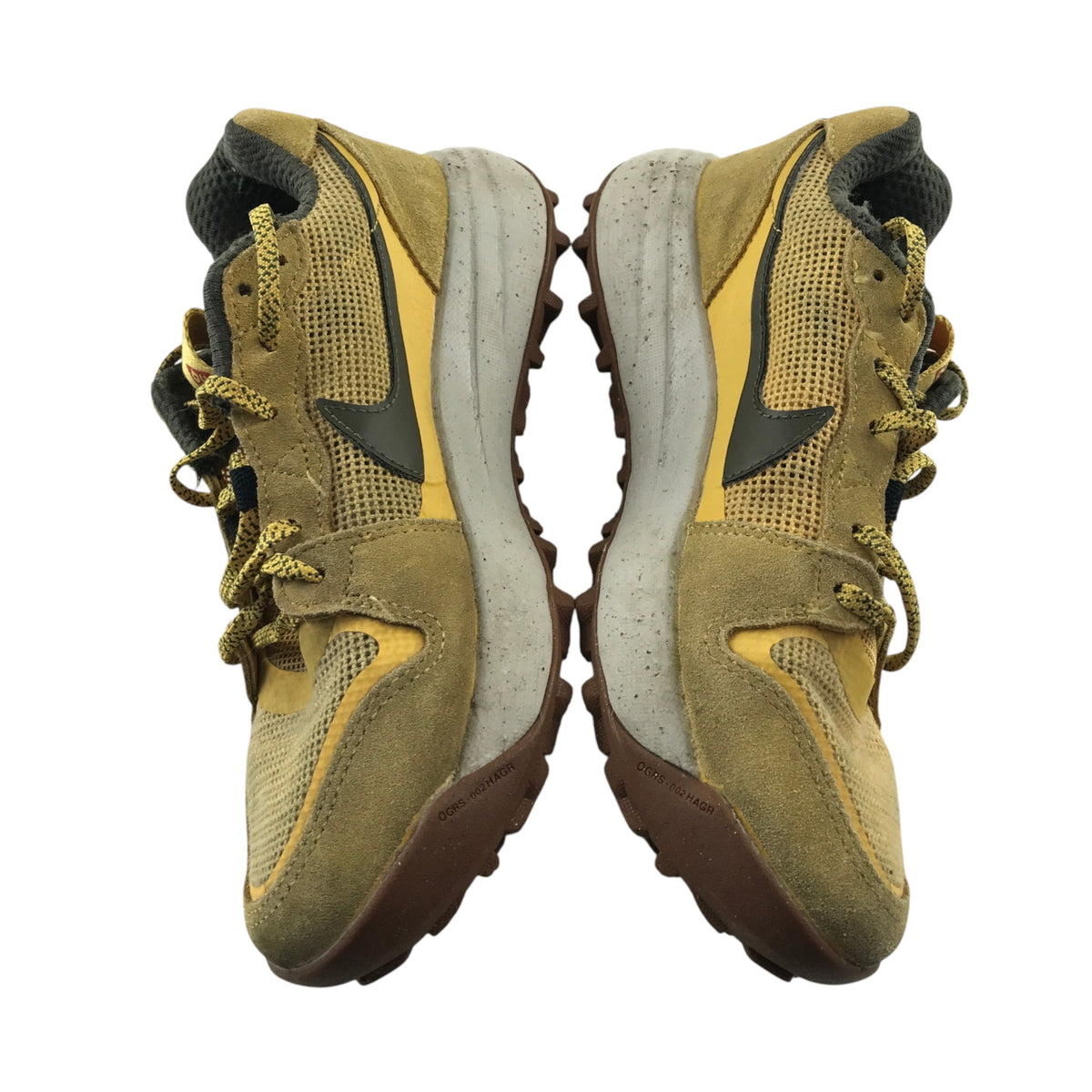 Nike ACG Lowcate Solar Flare size UK 3.5 yellow trainers