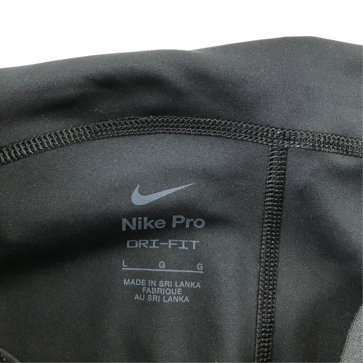 Nike PRO size L women's black sport leggings cropped legs polyester elastane