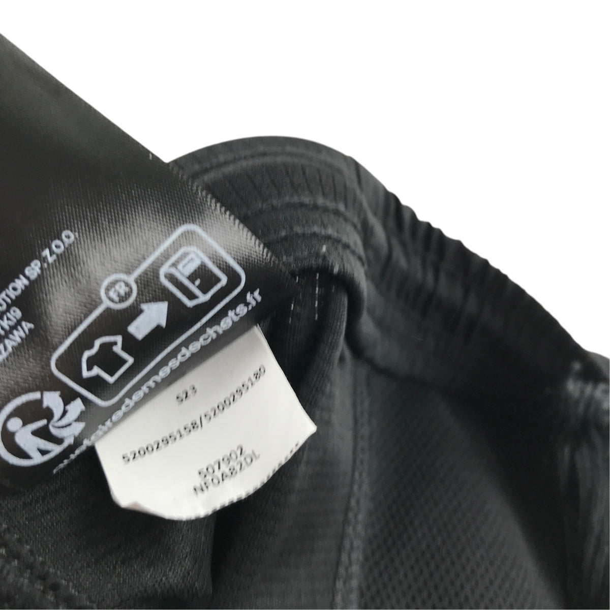 The North Face 14-15 years black sport shorts polyester